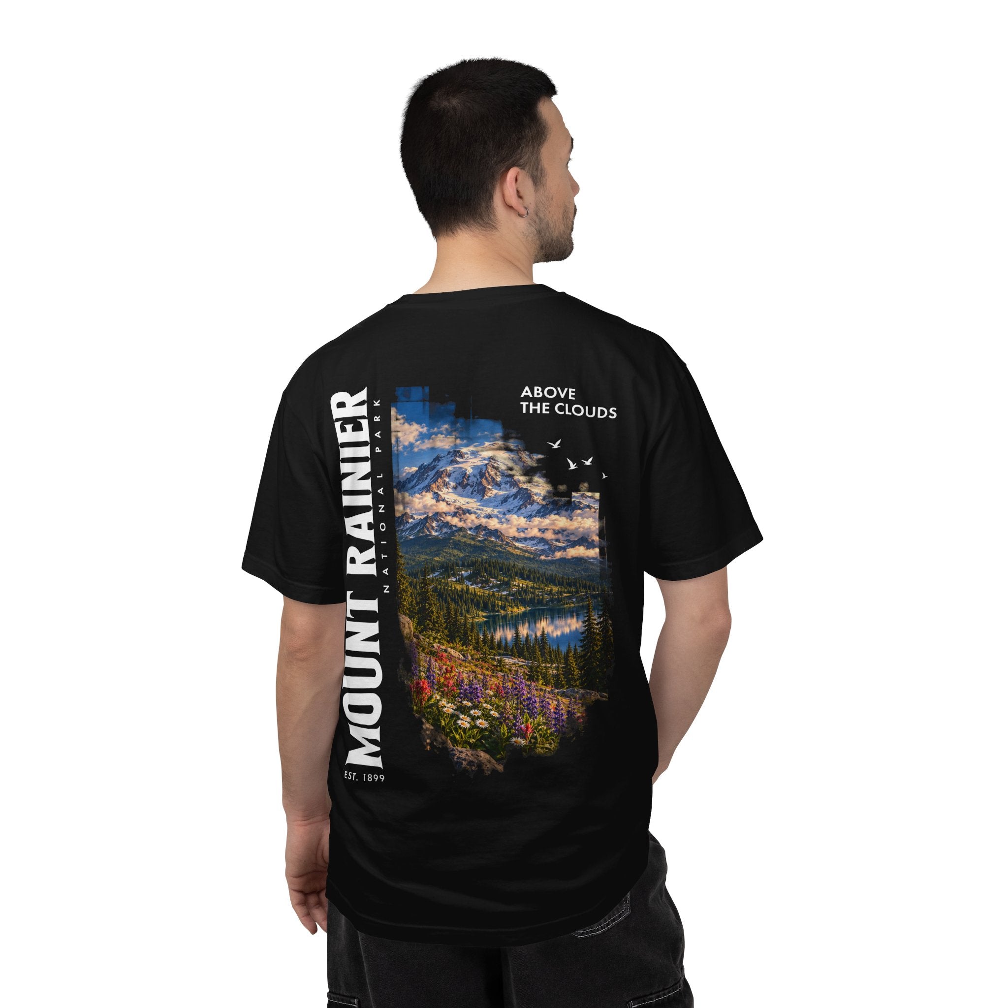 Mount Rainier National Park – Alpine Scene Graphic T-Shirt