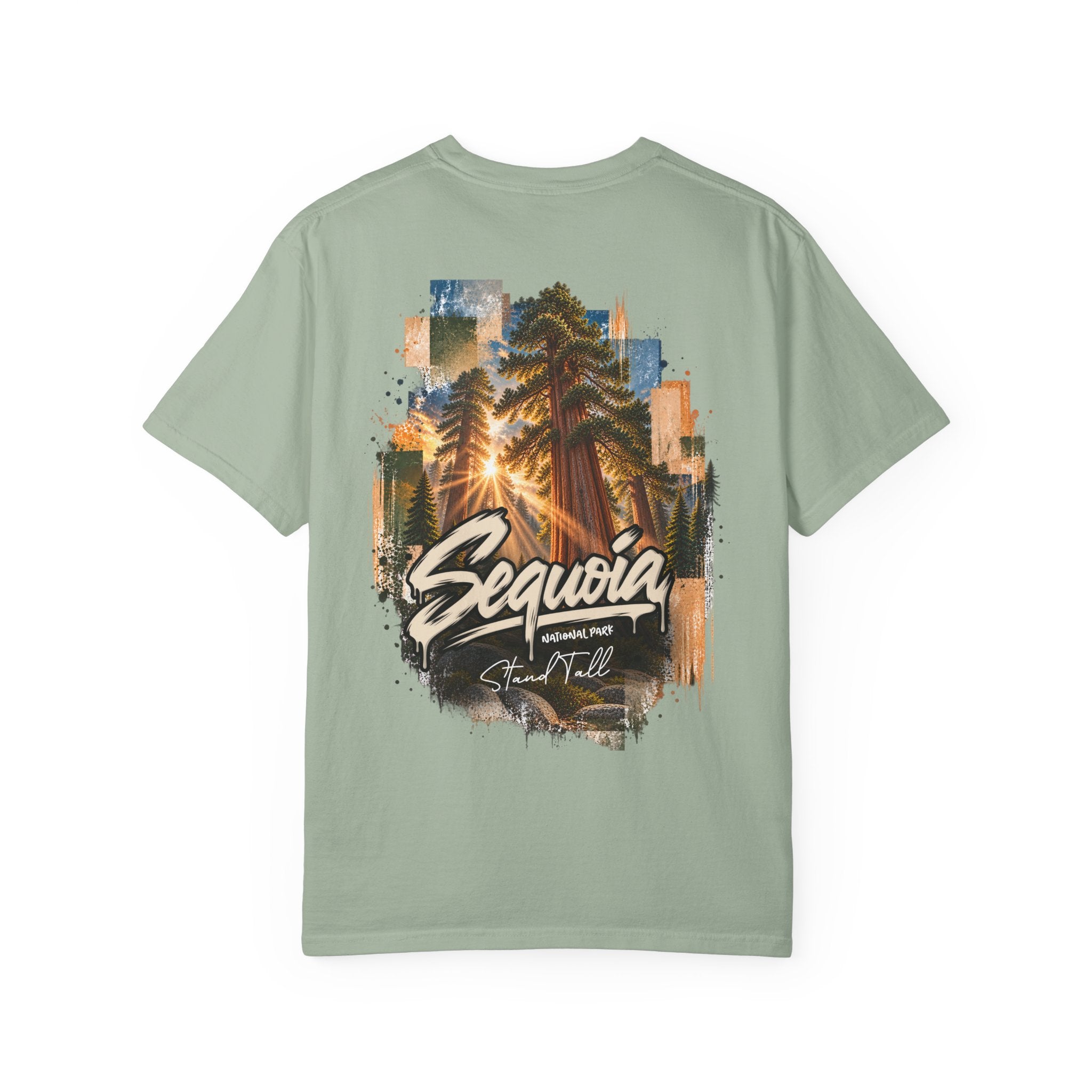 Sequoia National Park – Sun Beams Stand Tall Graphic T-Shirt