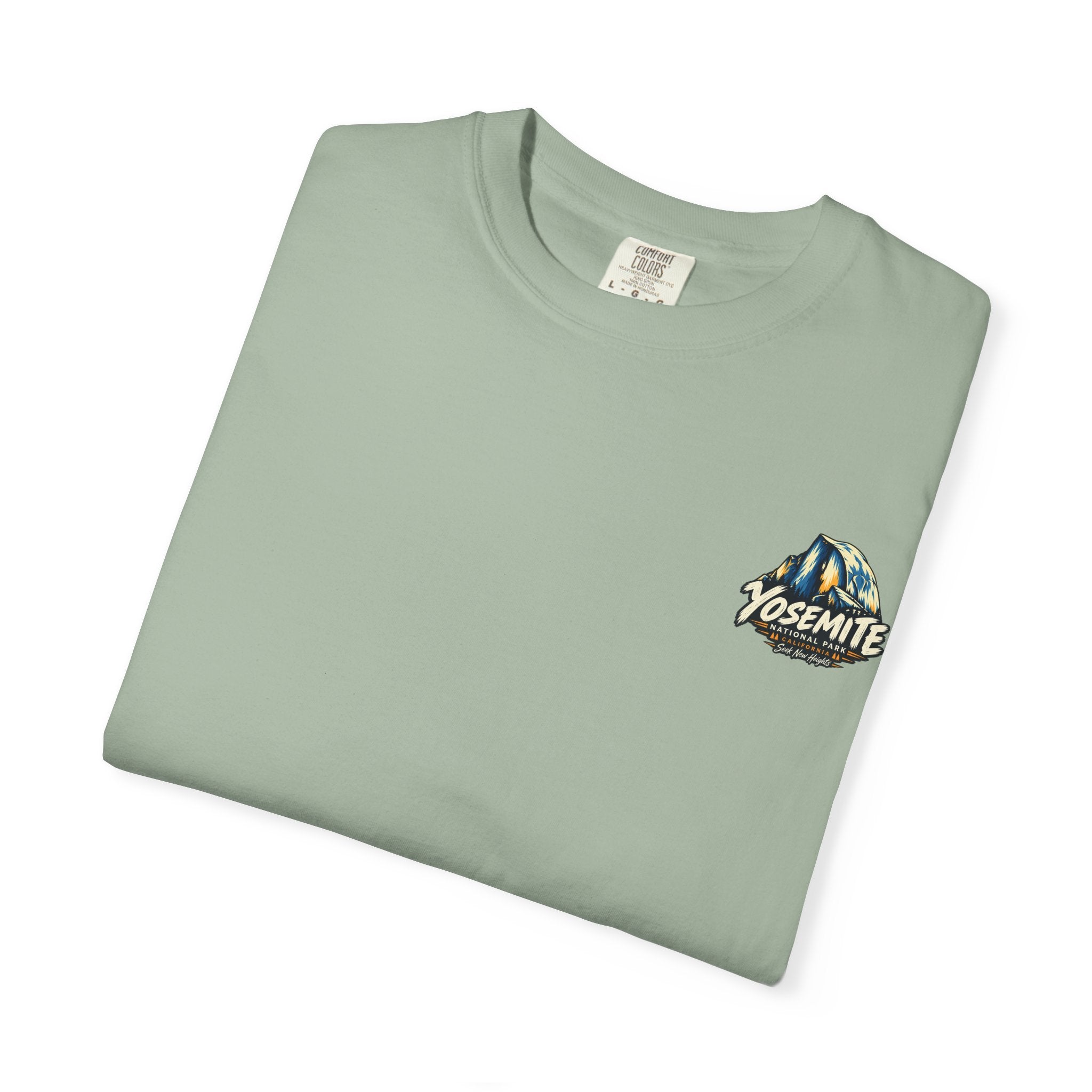 Yosemite National Park Half Dome – Seek New Heights T-Shirt