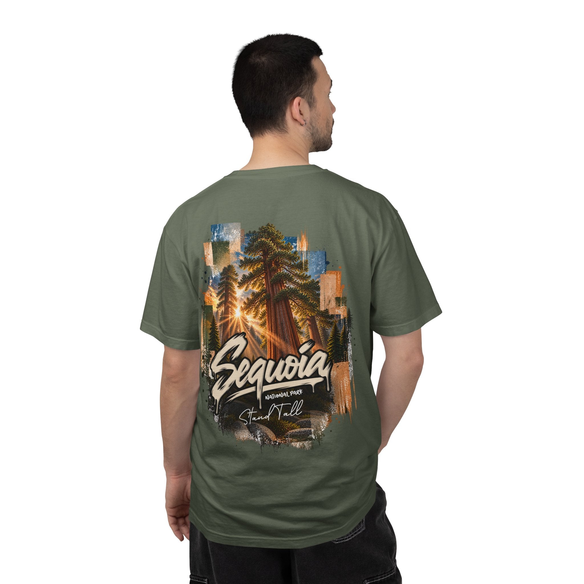 Sequoia National Park – Sun Beams Stand Tall Graphic T-Shirt