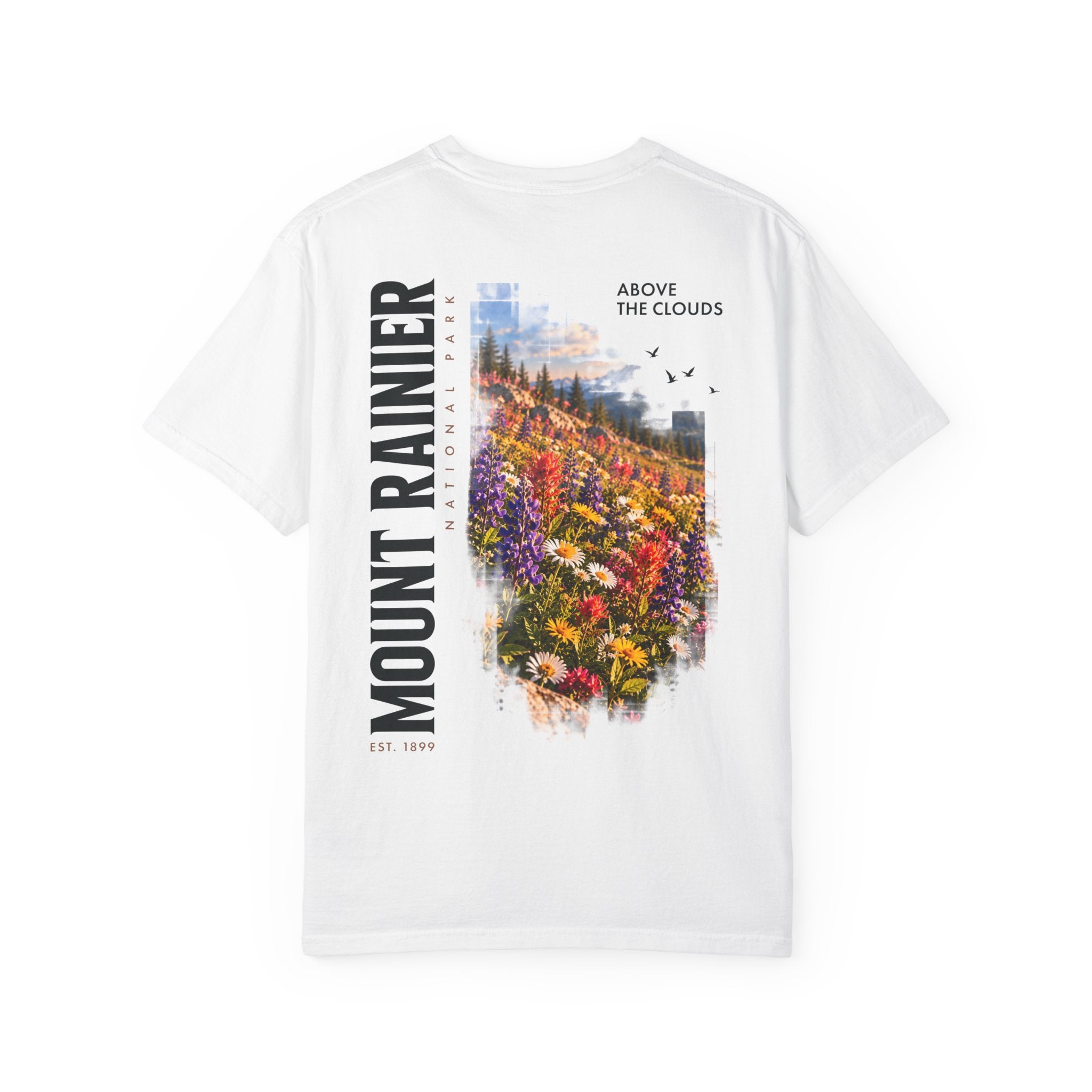 Mount Rainier National Park – Wildflower Meadow Graphic T-Shirt
