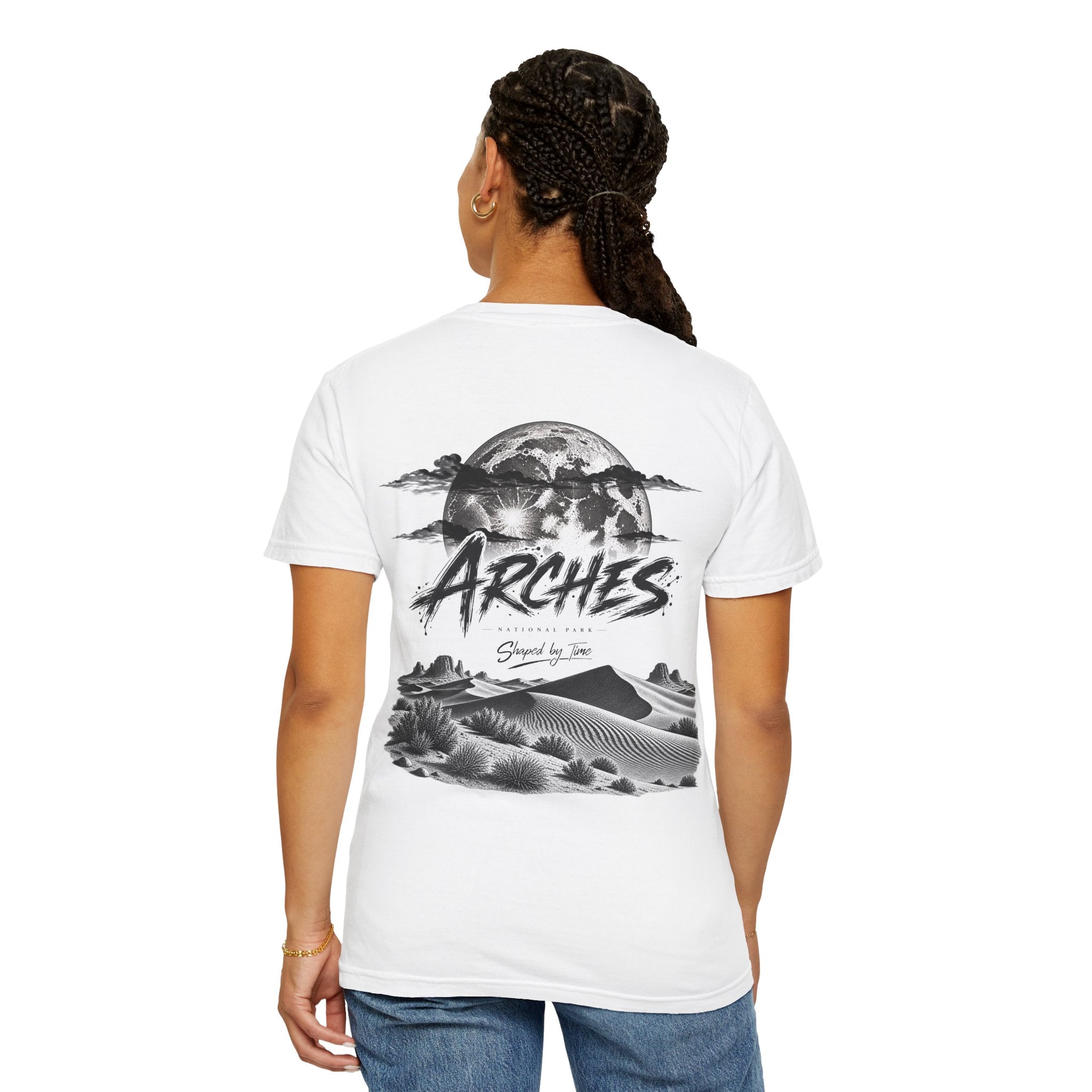 Arches National Park Desert Moon Graphic T-Shirt
