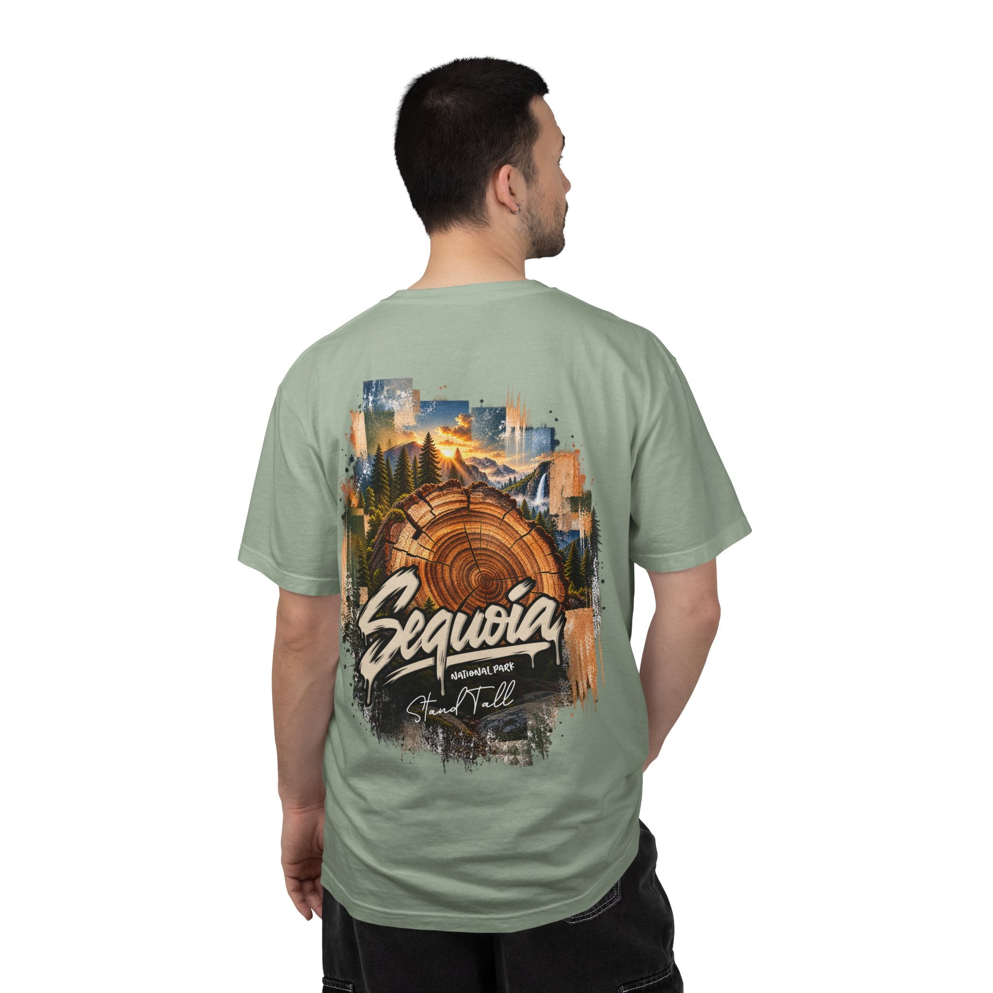 Sequoia National Park – Tree Rings Stand Tall Graphic T-Shirt