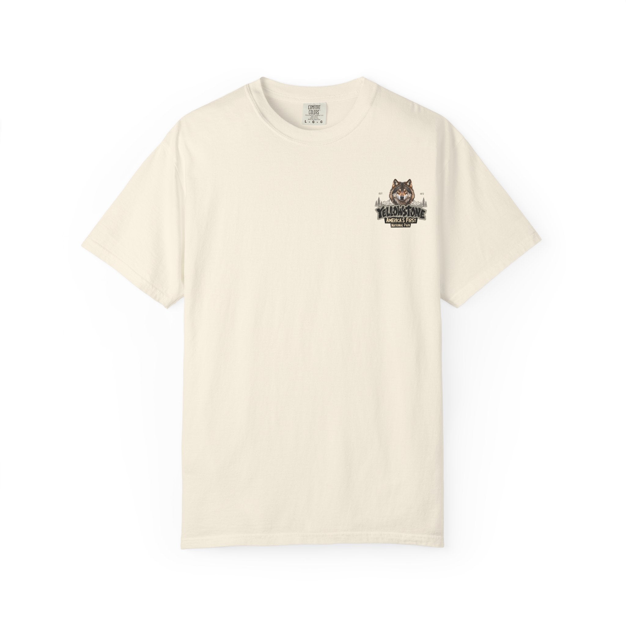 Yellowstone Wolf – Where the Wild Still Roams T-Shirt