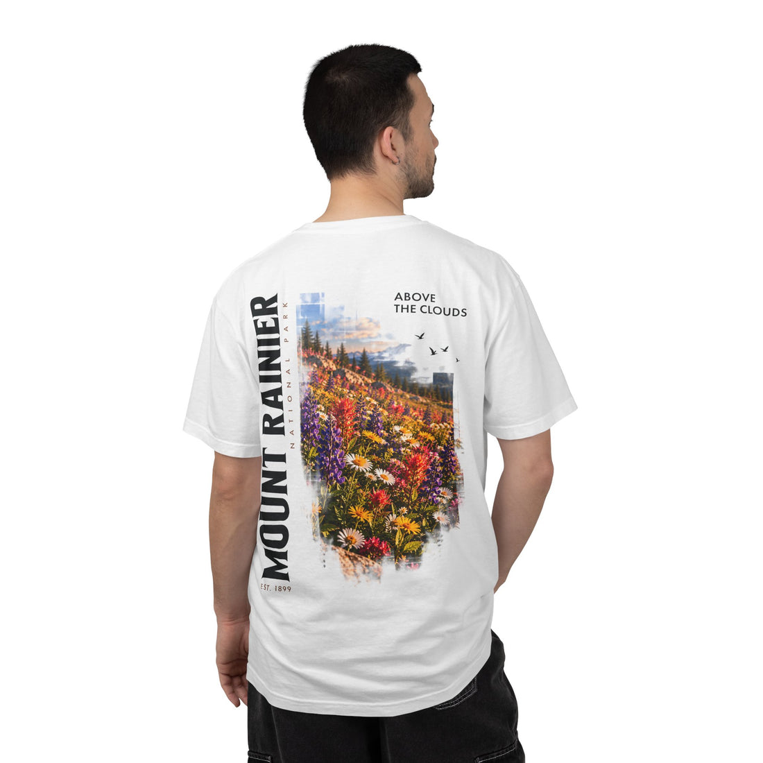 Mount Rainier National Park – Wildflower Meadow Graphic T-Shirt