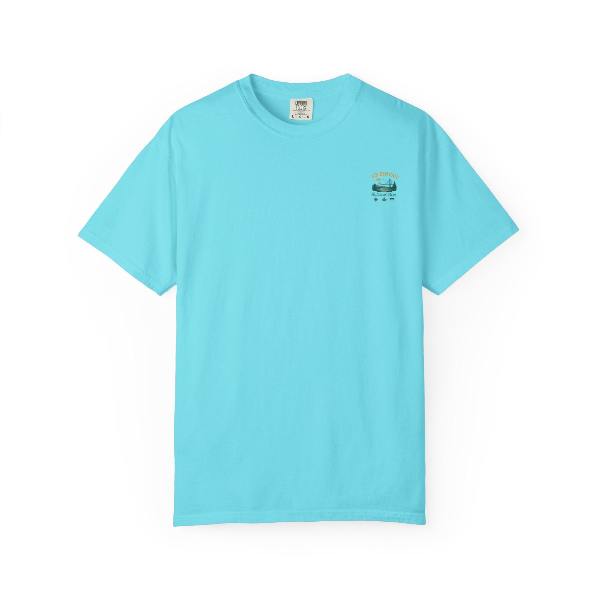Golden Gate National Park Poster T-shirt | Vintage Sunset Bridge Design
