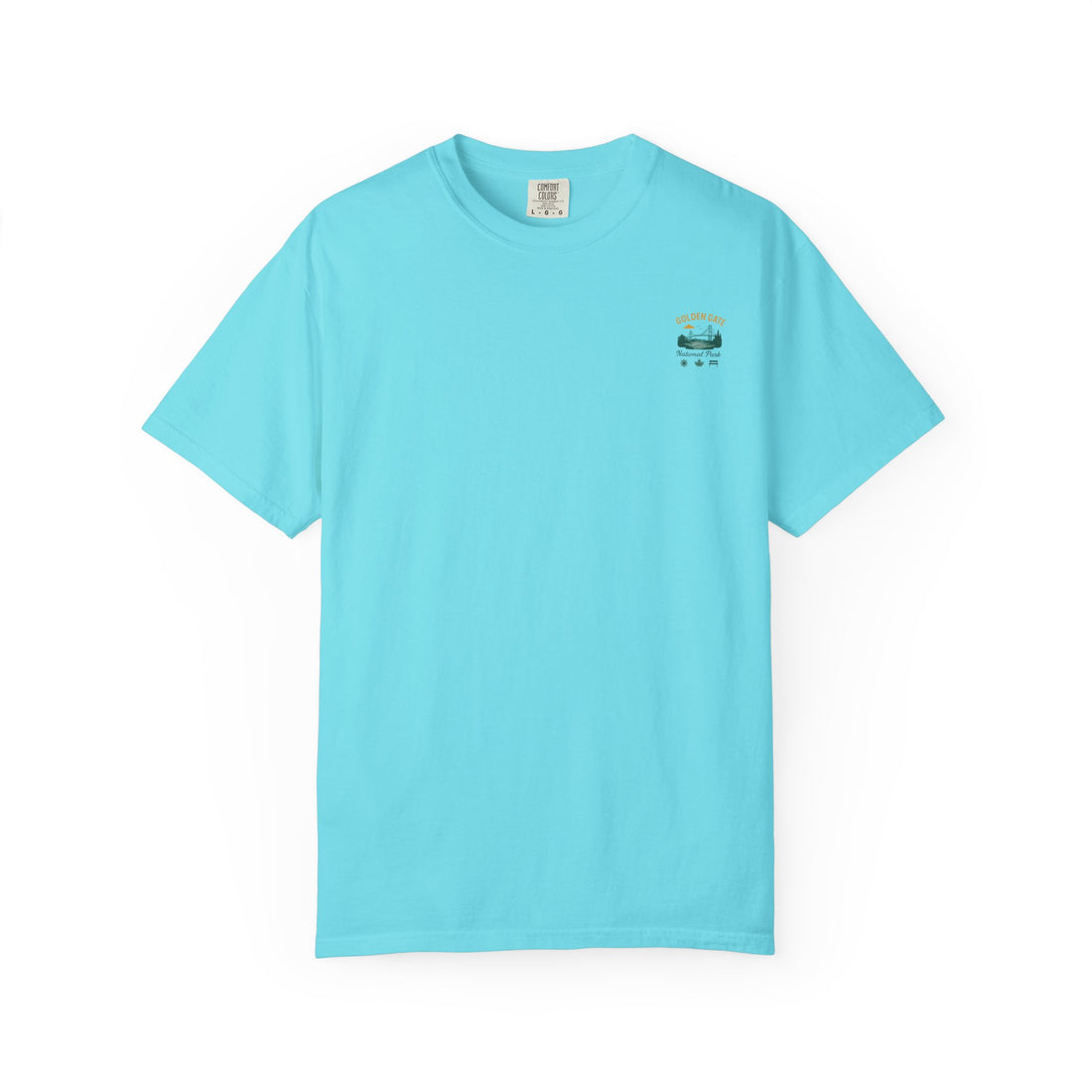 Golden Gate National Park Poster T-shirt | Vintage Sunset Bridge Design