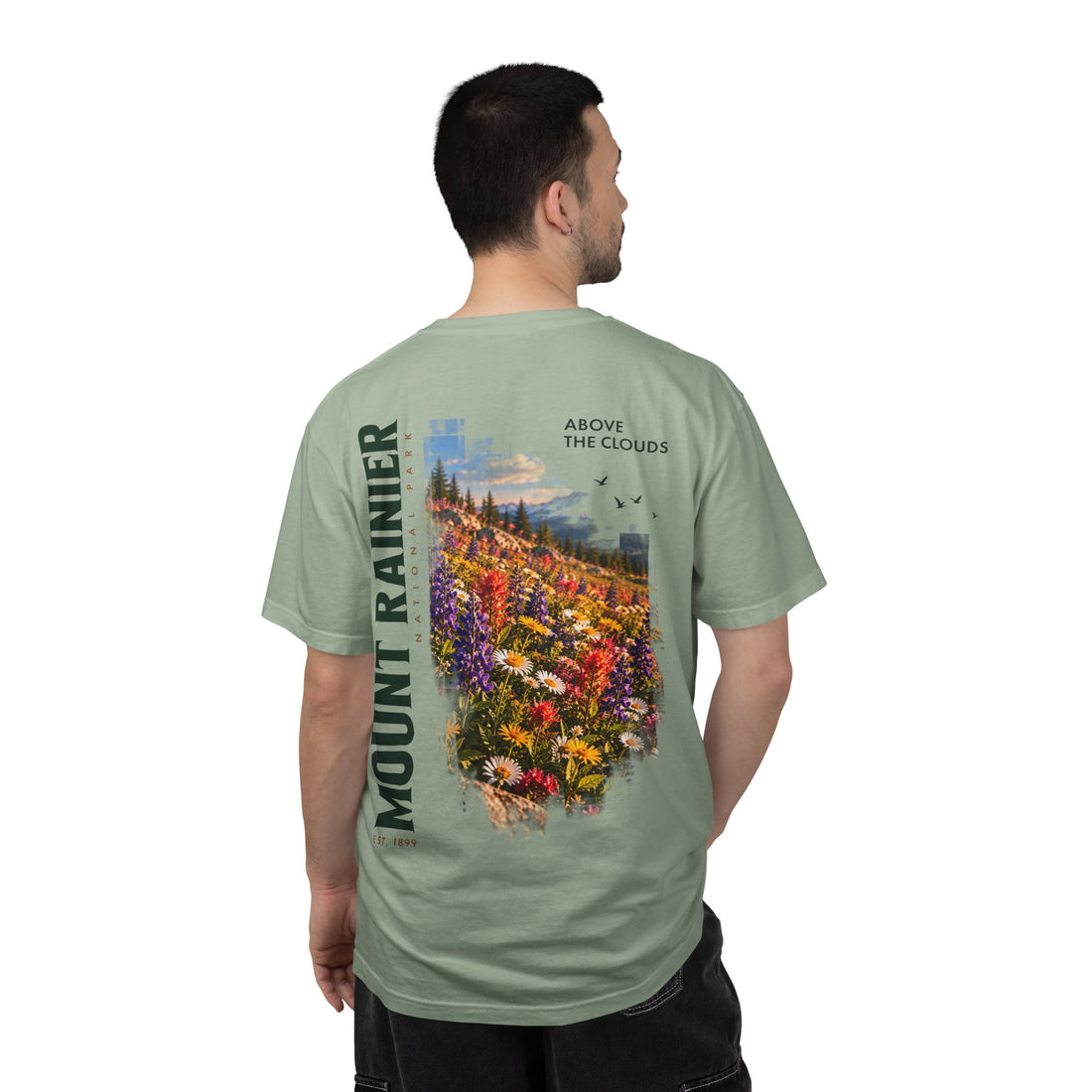 Mount Rainier National Park – Wildflower Meadow Graphic T-Shirt