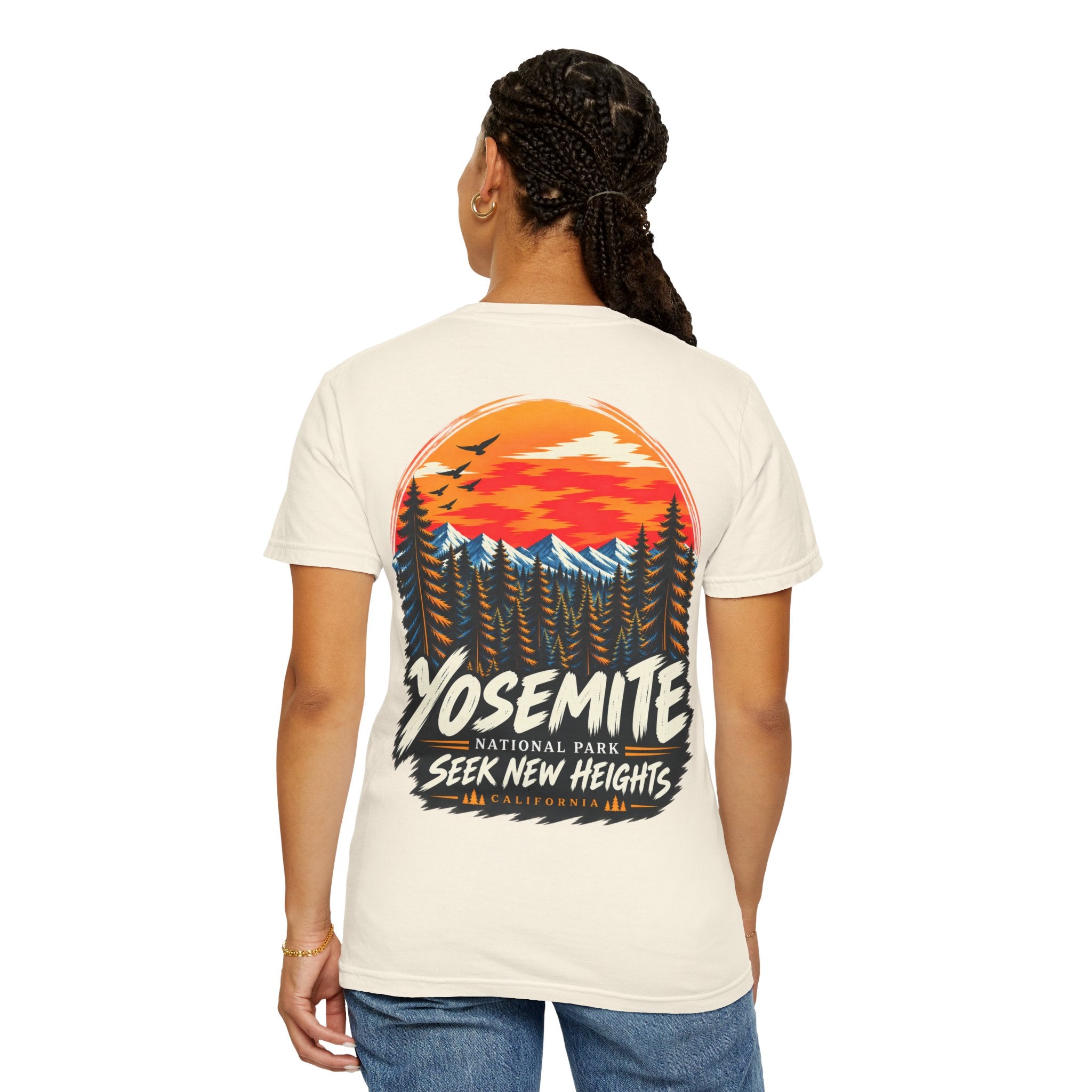 Yosemite National Park Pine Forest – Seek New Heights T-Shirt