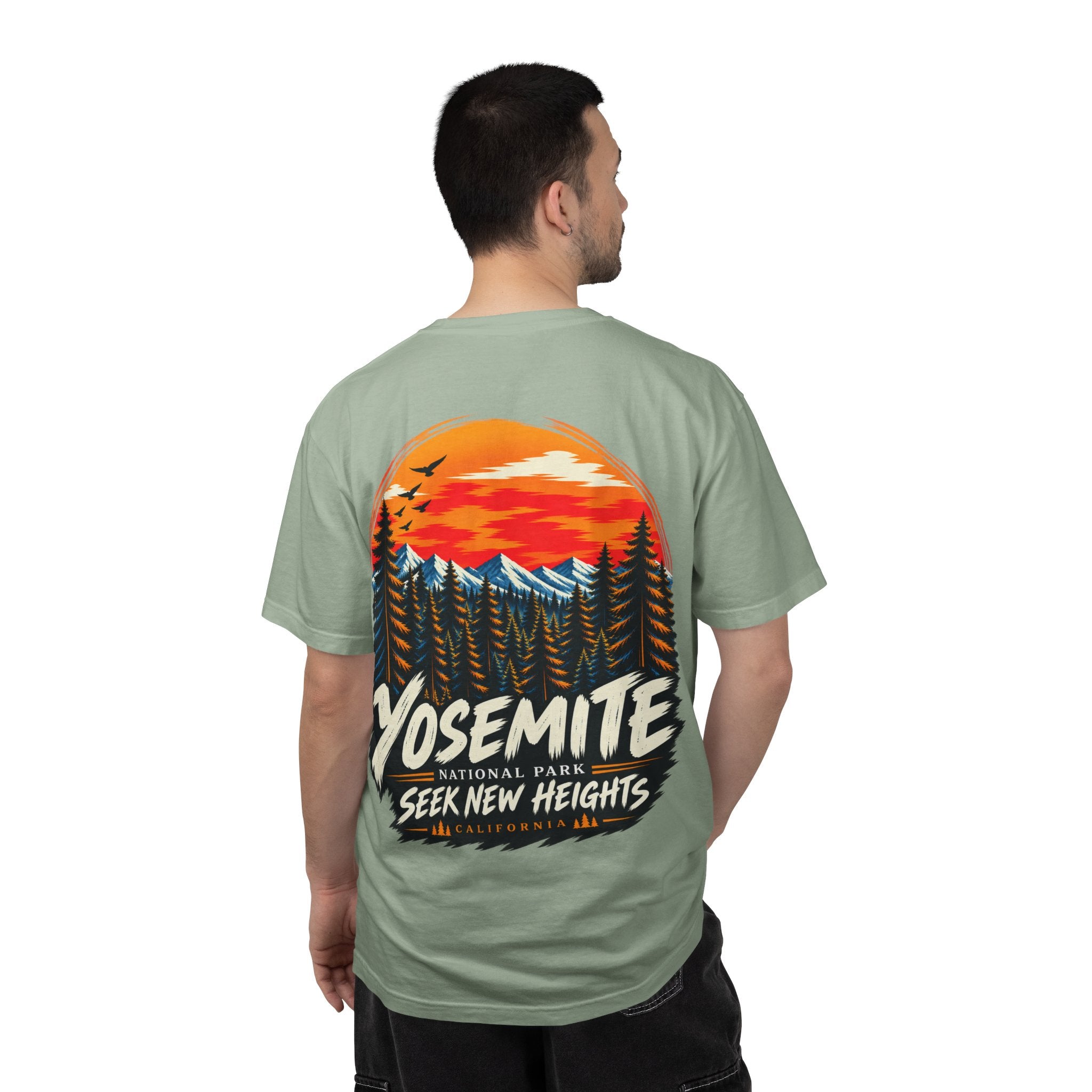 Yosemite National Park Pine Forest – Seek New Heights T-Shirt
