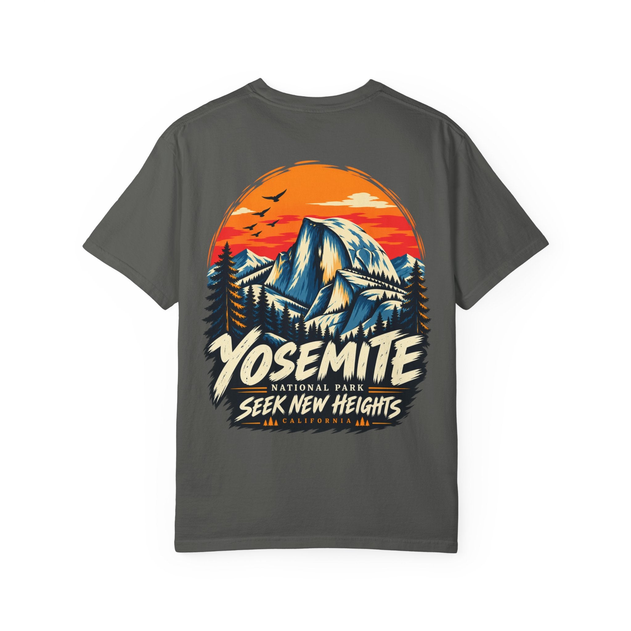 Yosemite National Park Half Dome – Seek New Heights T-Shirt