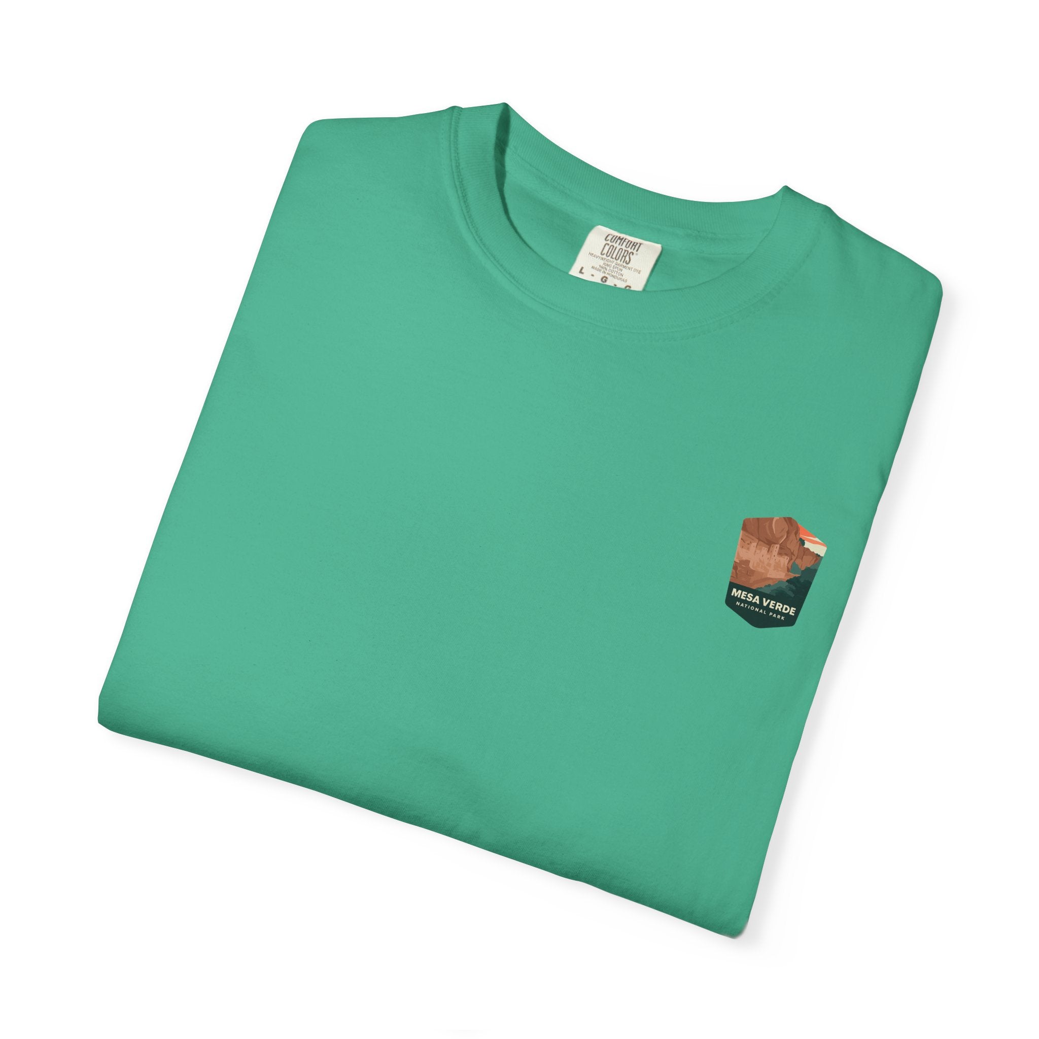 Mesa Verde National Park T-Shirt | Cliff Dwelling Vintage Poster Design