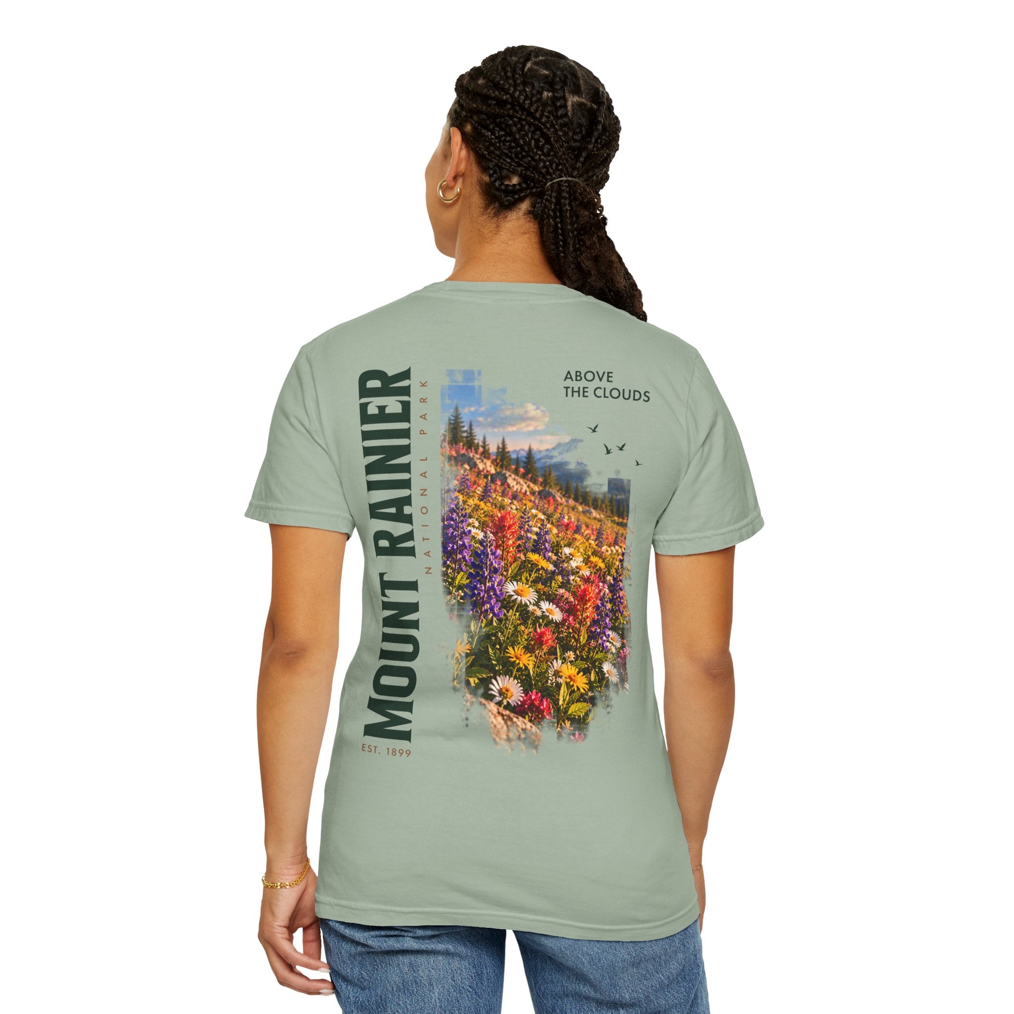 Mount Rainier National Park – Wildflower Meadow Graphic T-Shirt