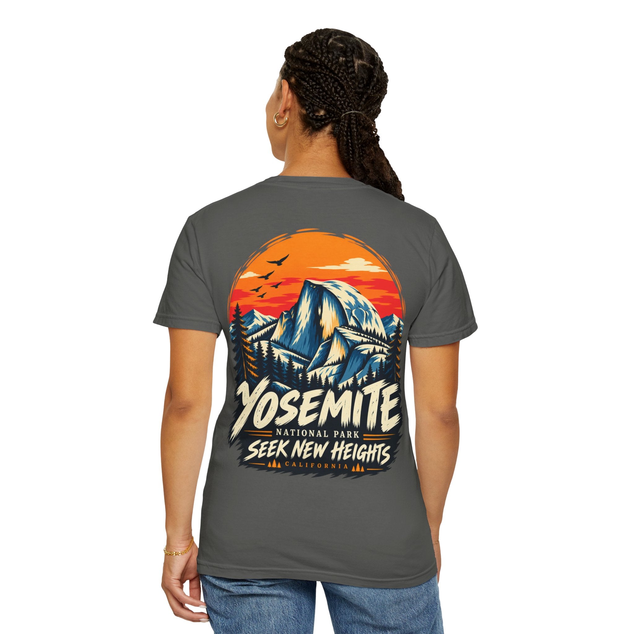 Yosemite National Park Half Dome – Seek New Heights T-Shirt