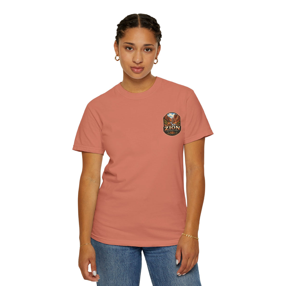 Red Cliffs Zion National Park Vintage Graphic T-Shirt