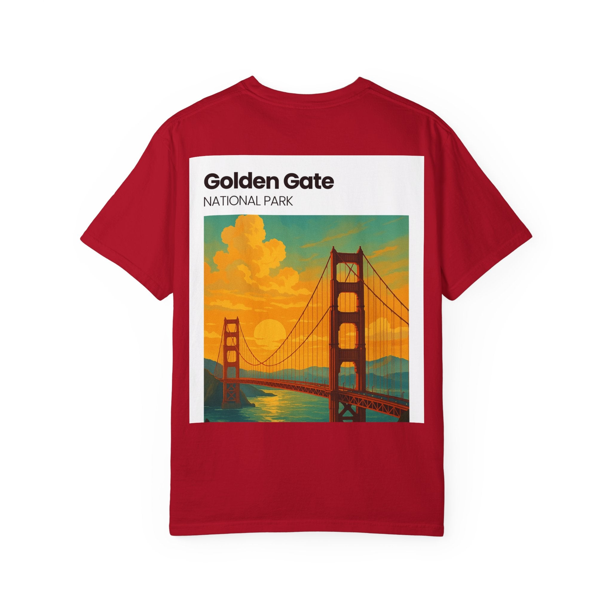Golden Gate National Park Poster T-shirt | Vintage Sunset Bridge Design