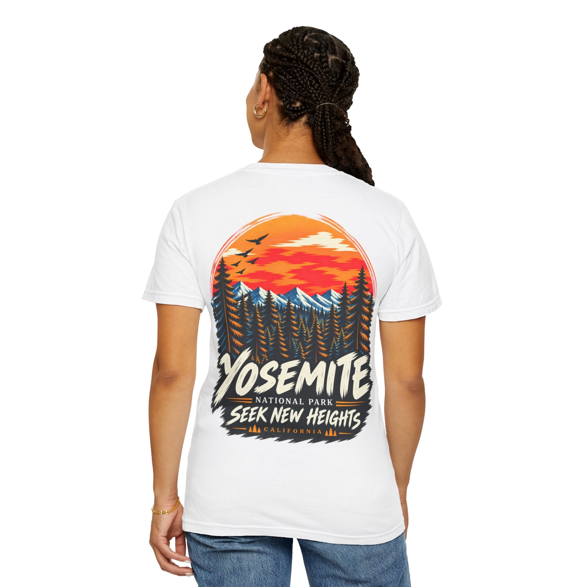 Yosemite National Park Pine Forest – Seek New Heights T-Shirt