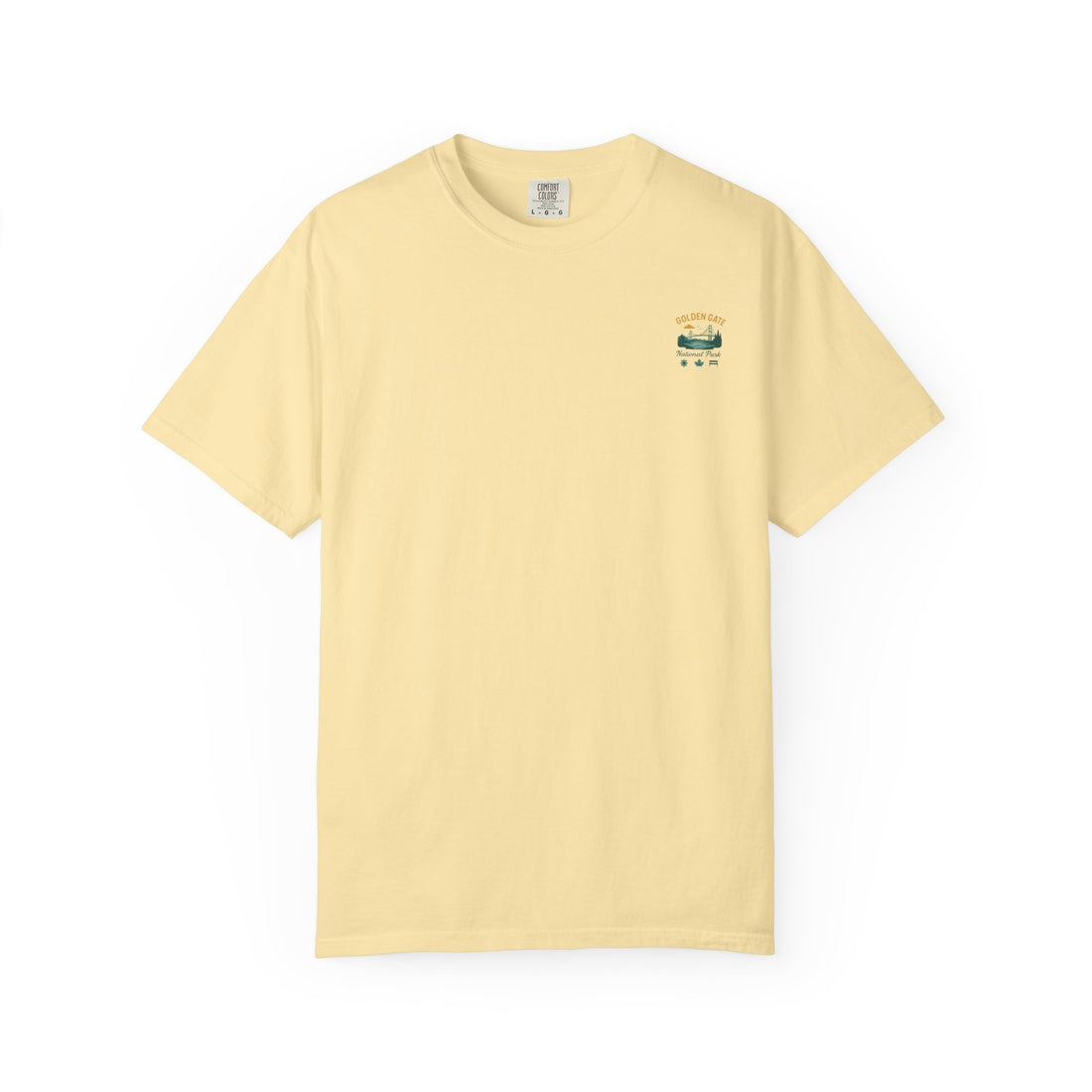 Golden Gate National Park Poster T-shirt | Vintage Sunset Bridge Design