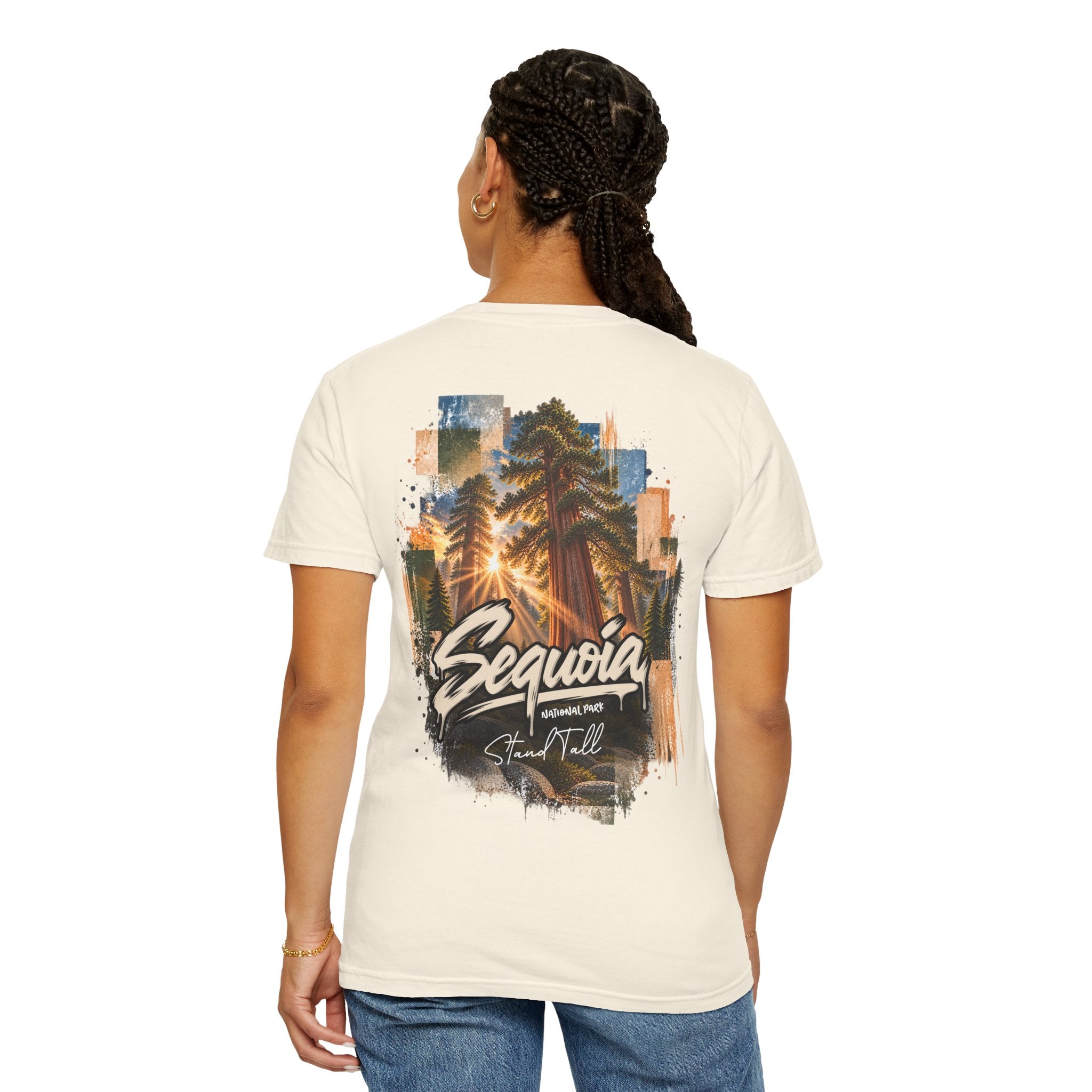 Sequoia National Park – Sun Beams Stand Tall Graphic T-Shirt