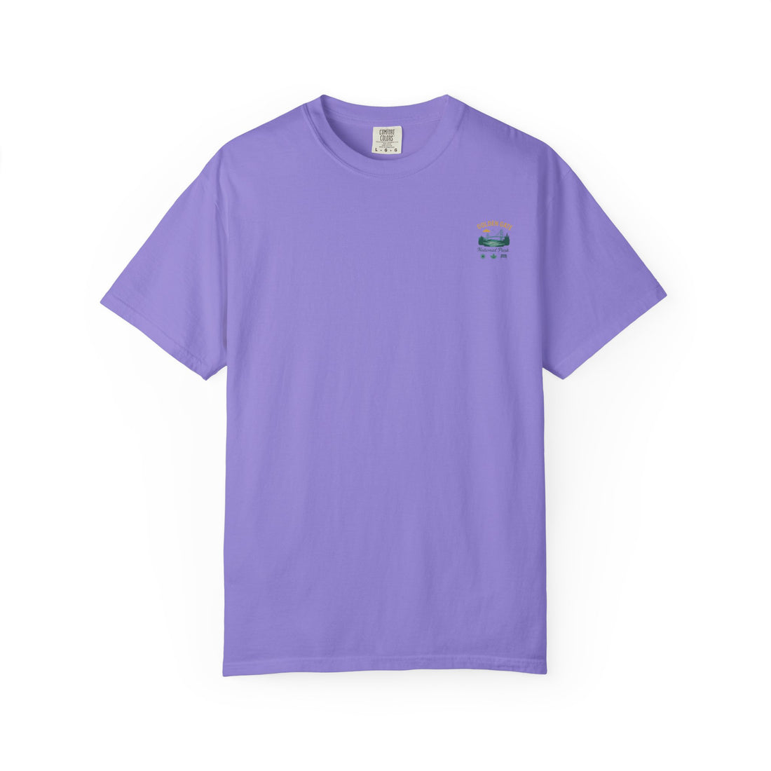 Golden Gate National Park Poster T-shirt | Vintage Sunset Bridge Design