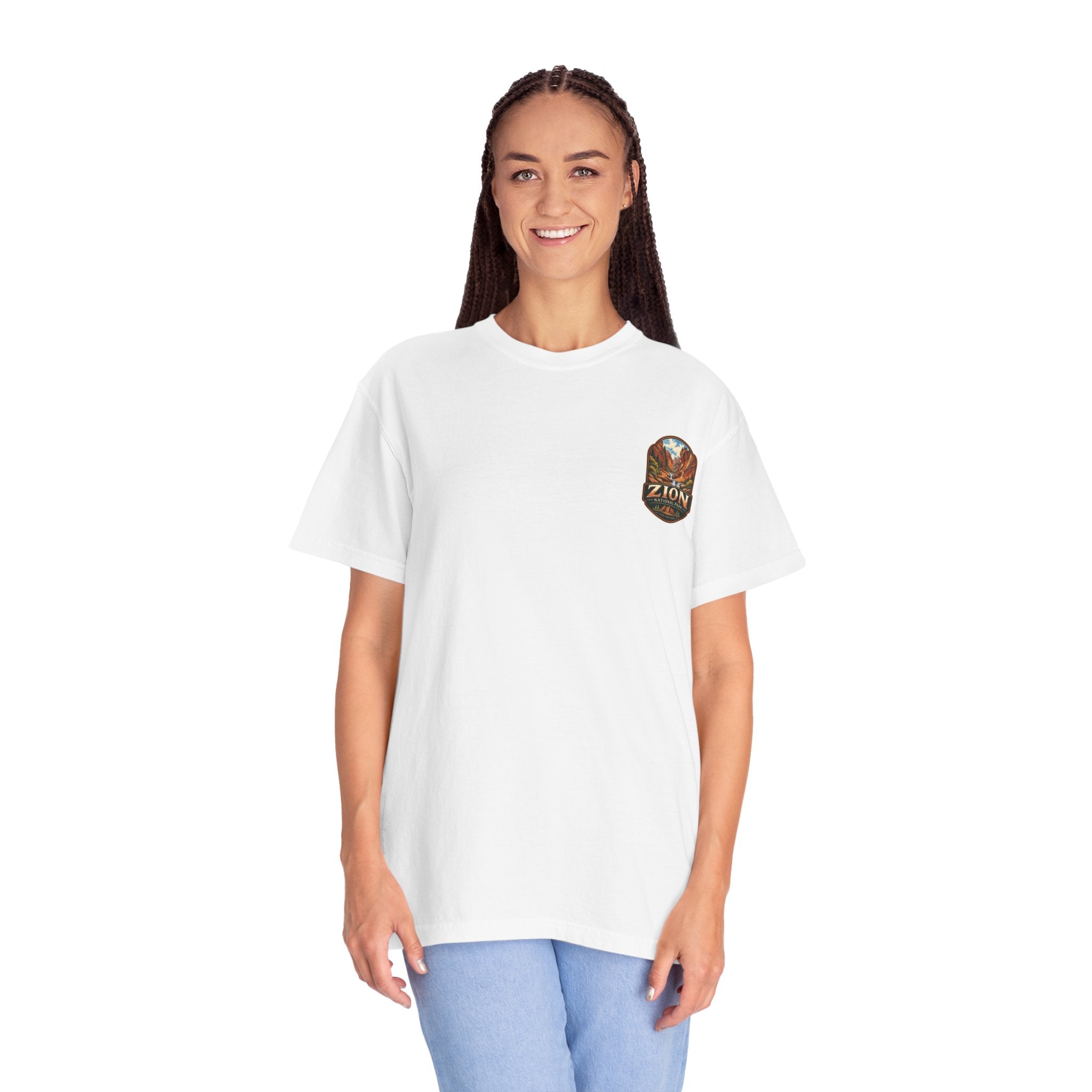 Red Cliffs Zion National Park Vintage Graphic T-Shirt