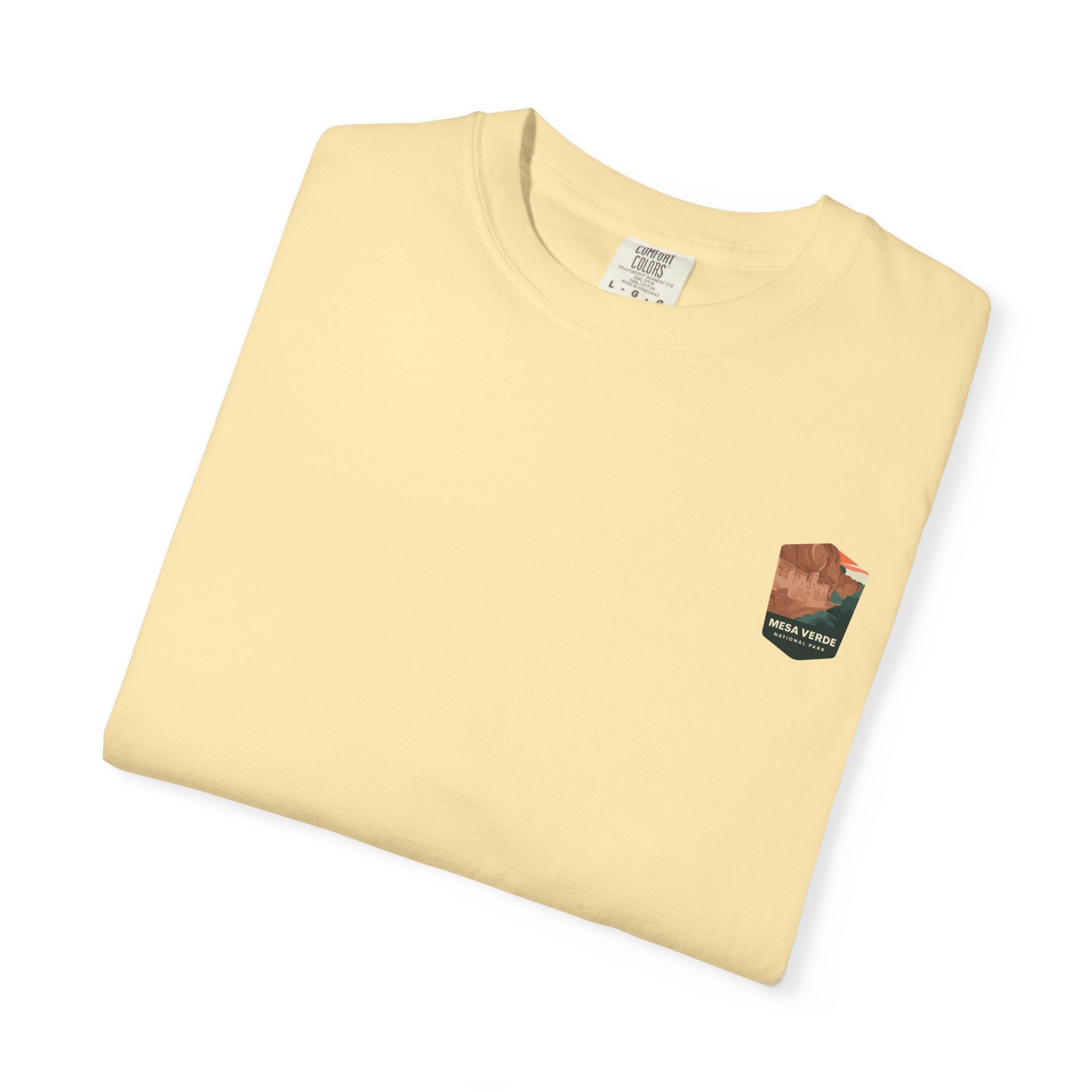 Mesa Verde National Park T-Shirt | Cliff Dwelling Vintage Poster Design