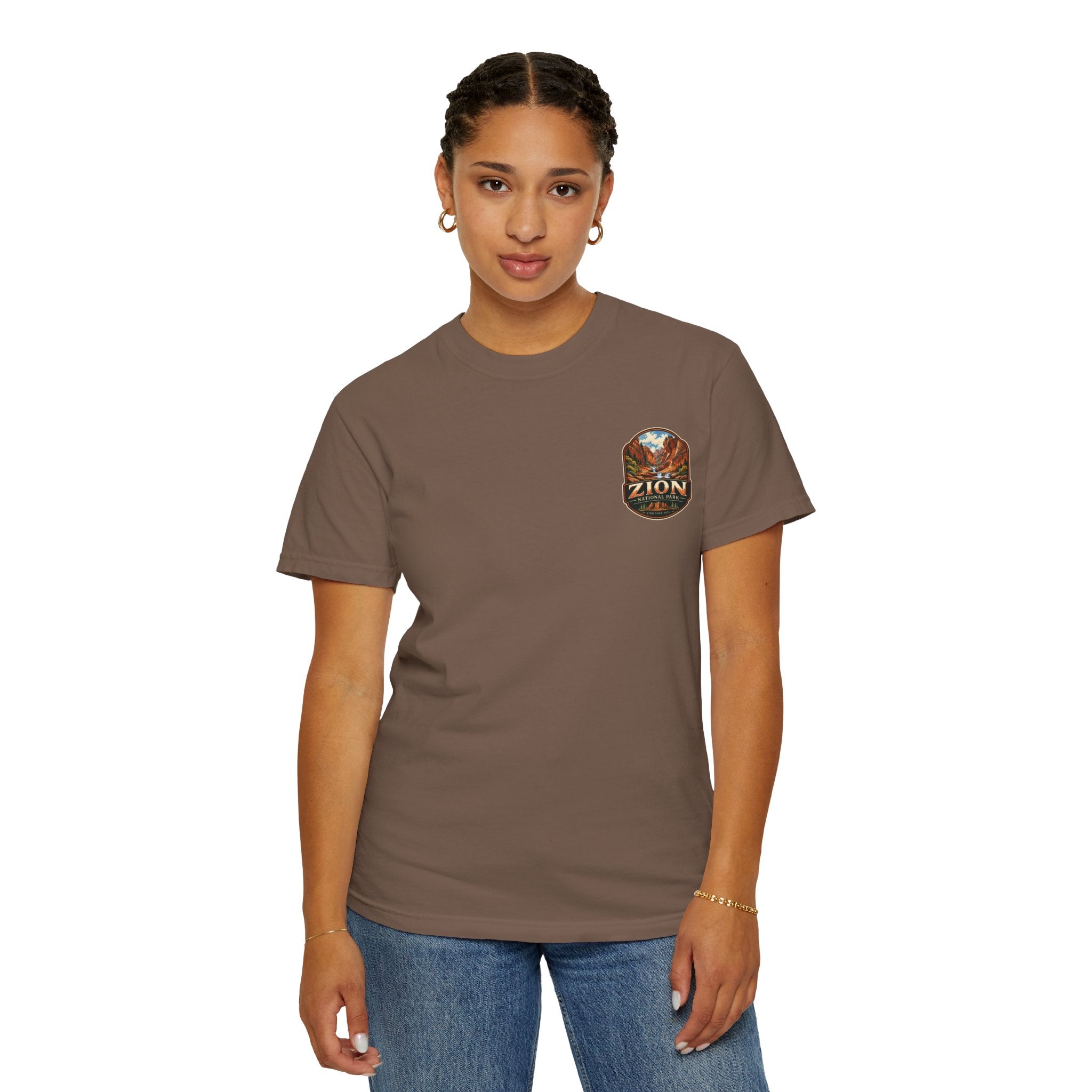 Red Cliffs Zion National Park Vintage Graphic T-Shirt