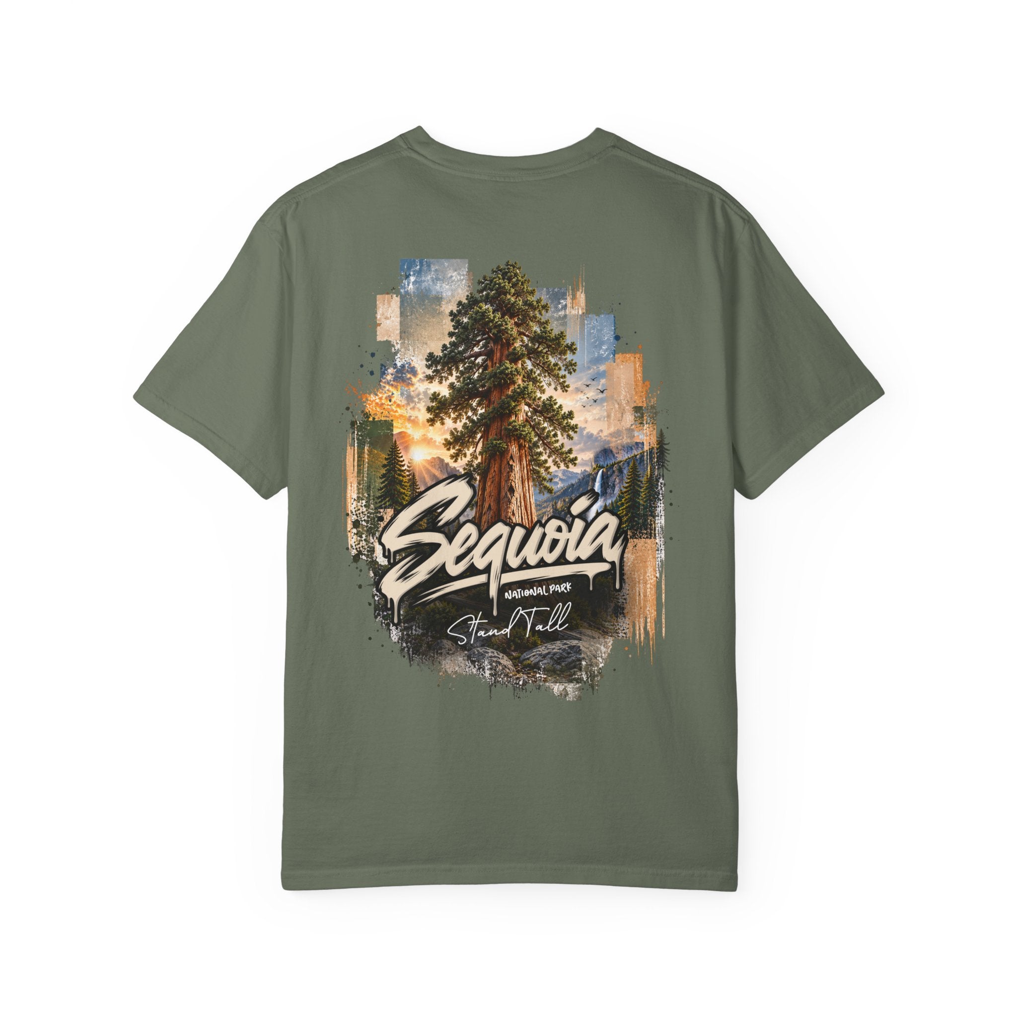 Sequoia National Park – Giant Sequoia Stand Tall Graphic T-Shirt