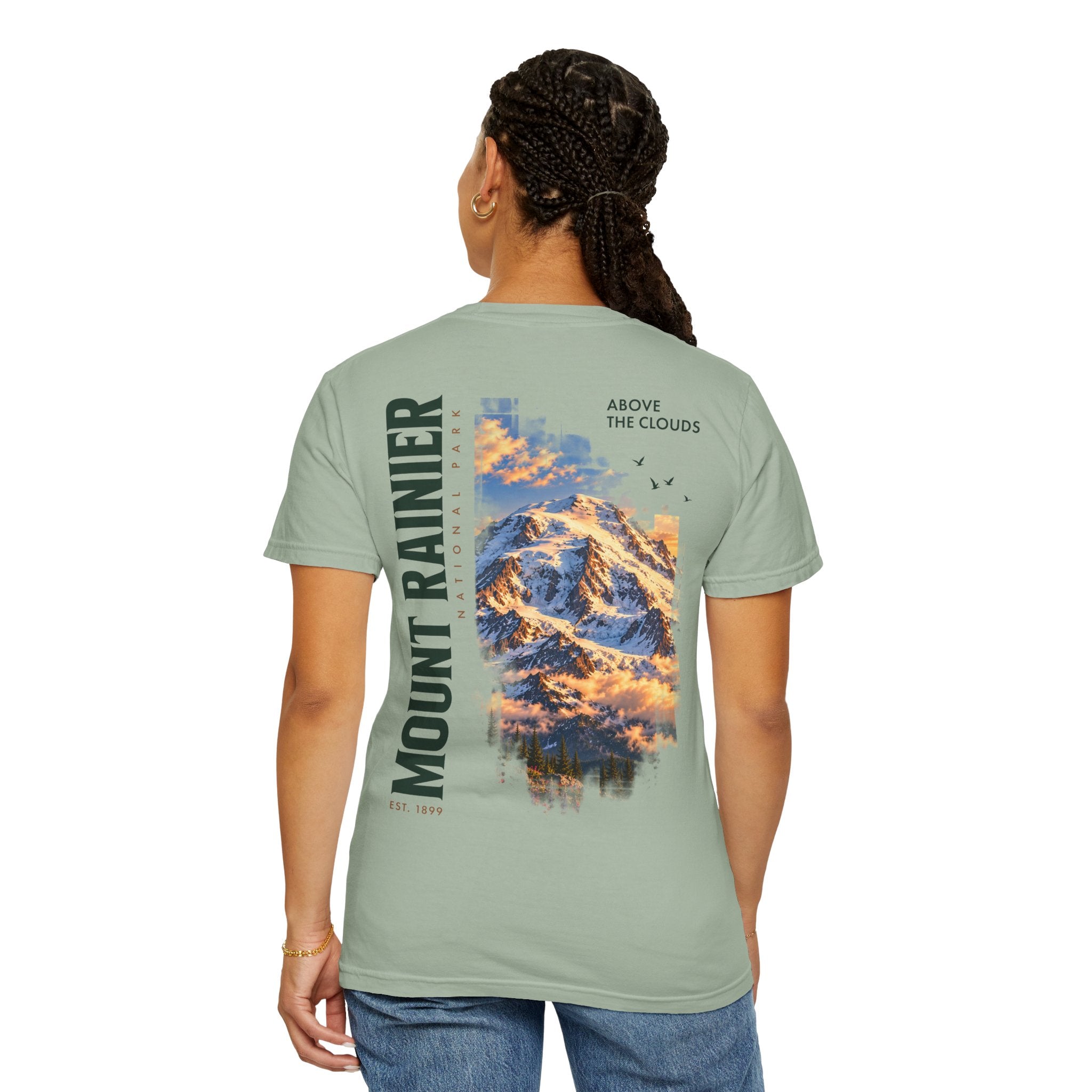 Mount Rainier National Park – Rainier Peak Graphic T-Shirt