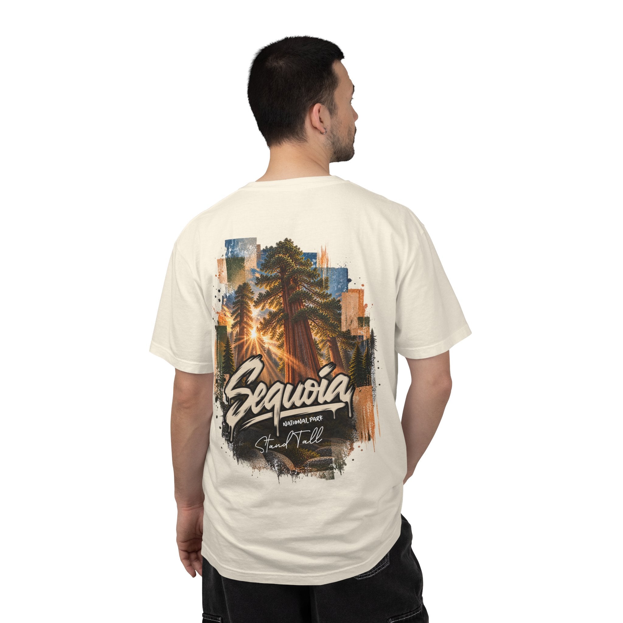 Sequoia National Park – Sun Beams Stand Tall Graphic T-Shirt