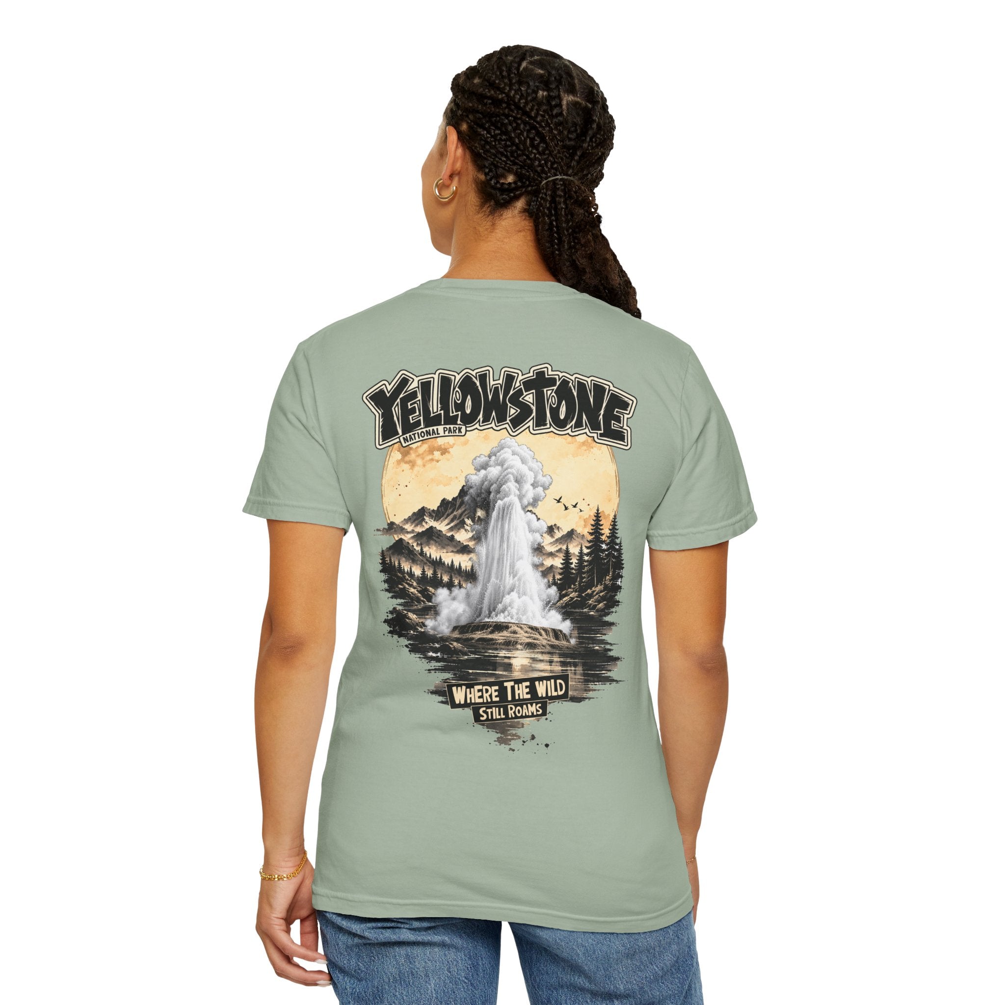 Yellowstone Old Faithful – Where the Wild Still Roams T-Shirt