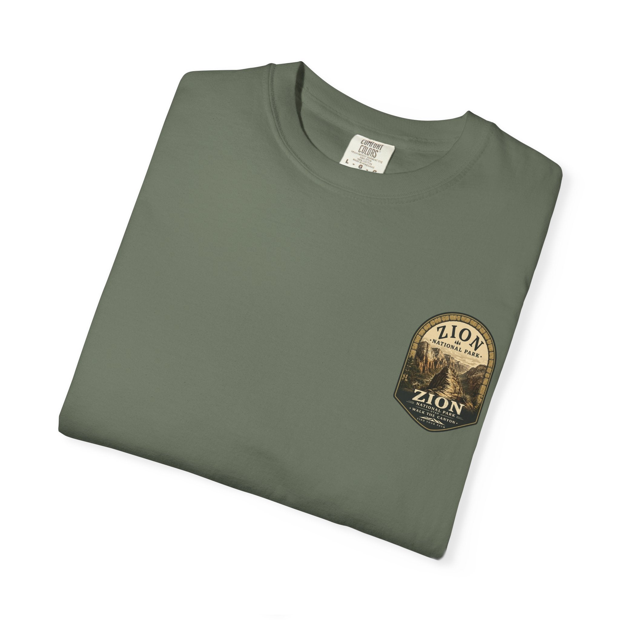 Angels Landing Zion National Park Vintage Graphic T-Shirt1