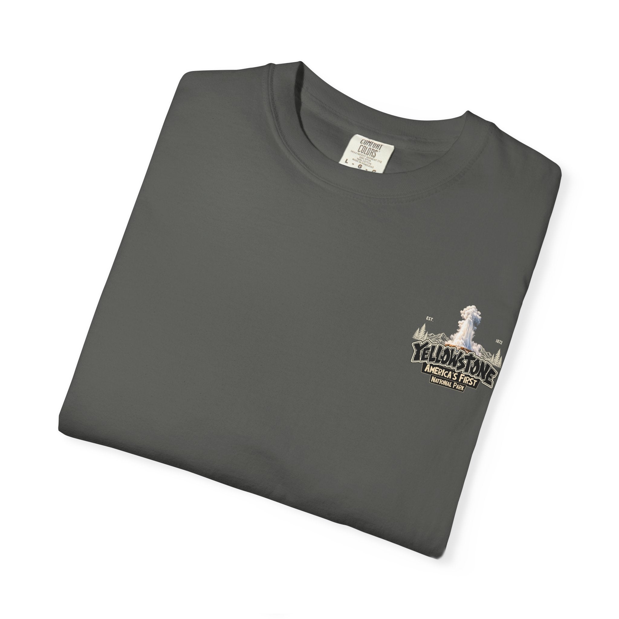 Yellowstone Old Faithful – Where the Wild Still Roams T-Shirt Model1
