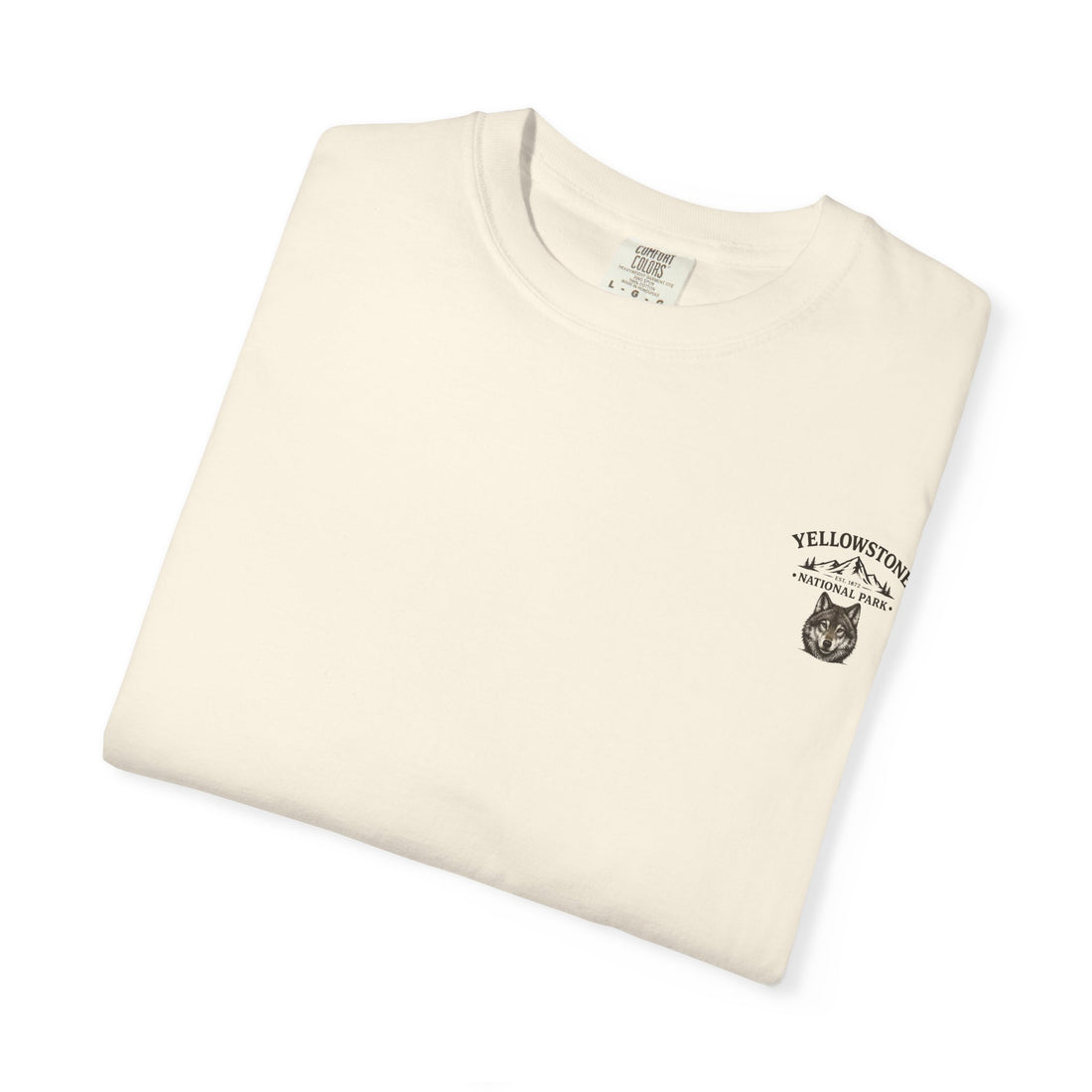 Yellowstone Wolf – Where the Wild Still Roams T-Shirt