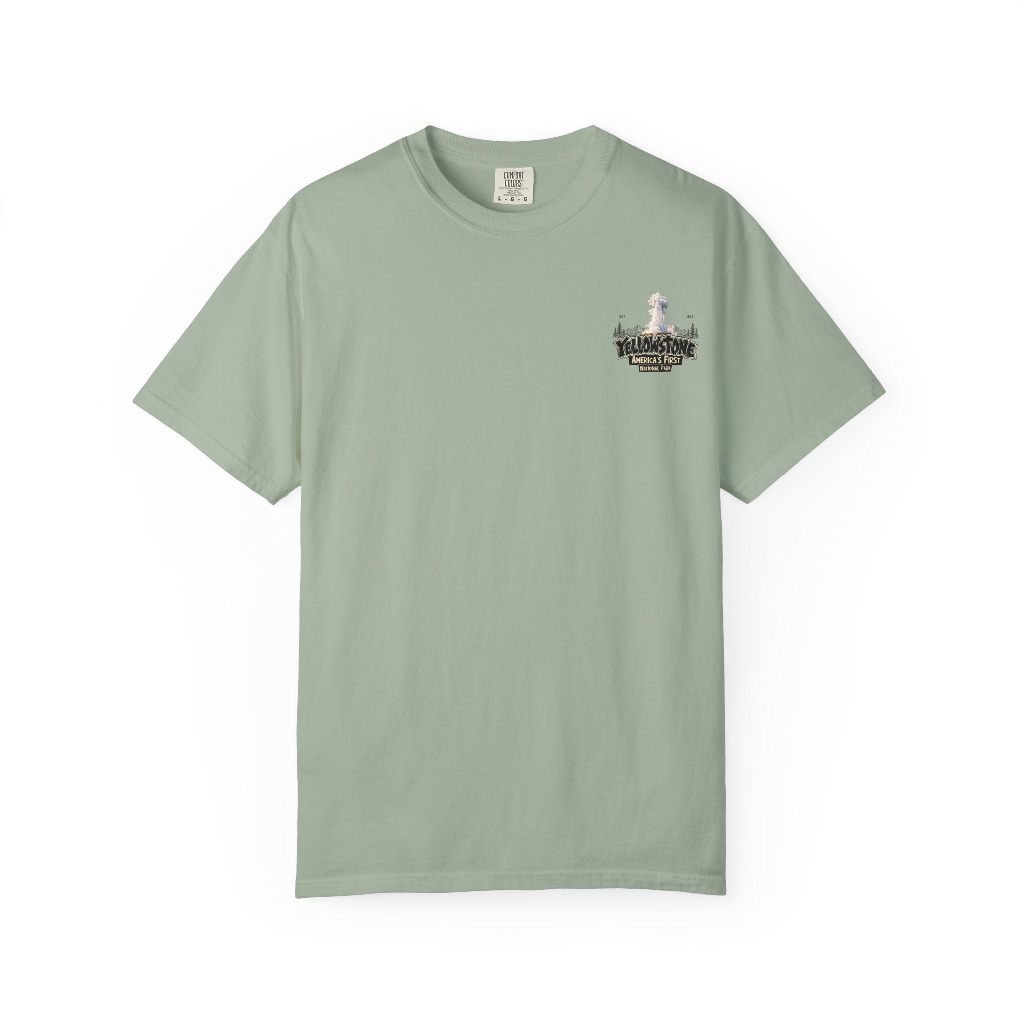 Yellowstone Old Faithful – Where the Wild Still Roams T-Shirt Model1