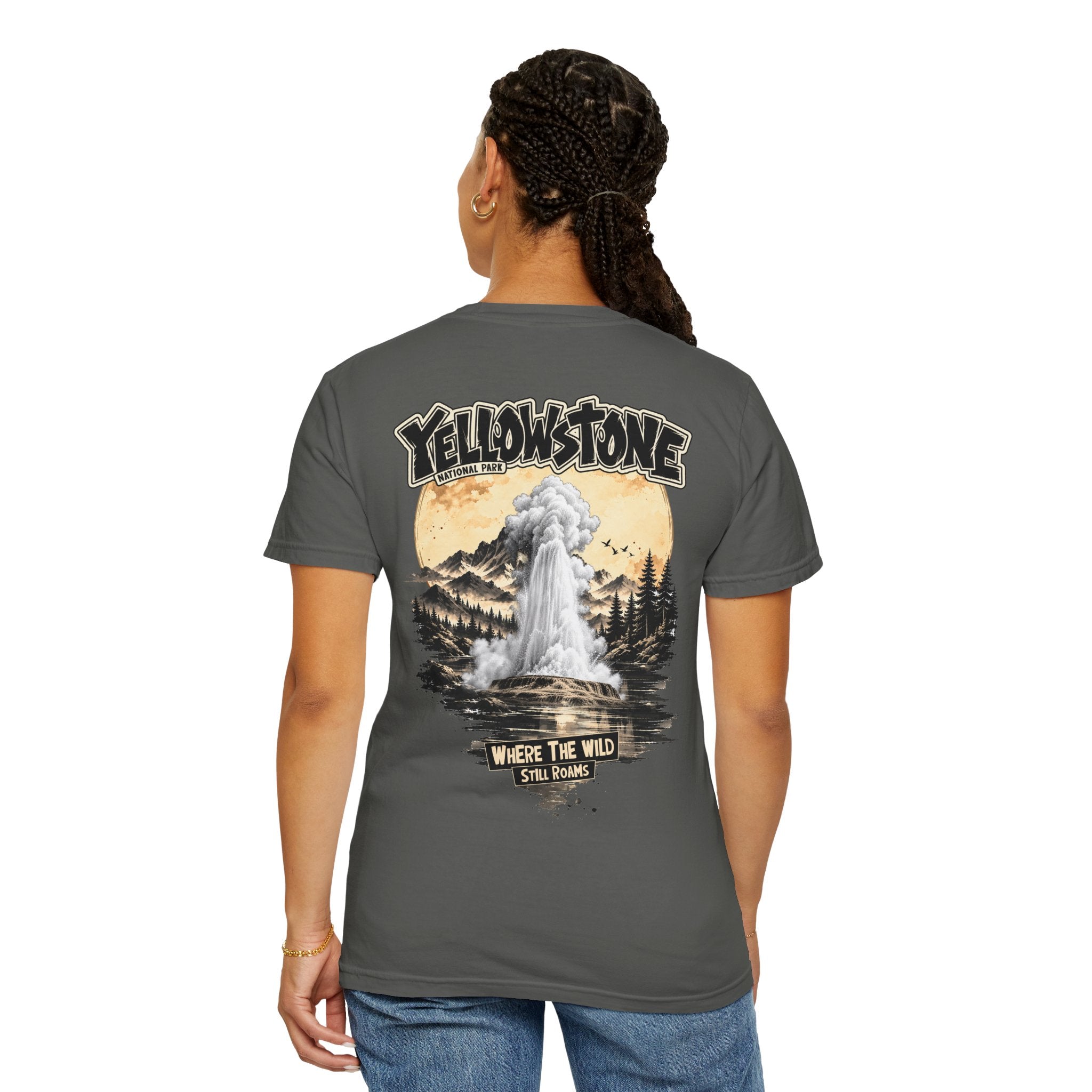 Yellowstone Old Faithful – Where the Wild Still Roams T-Shirt