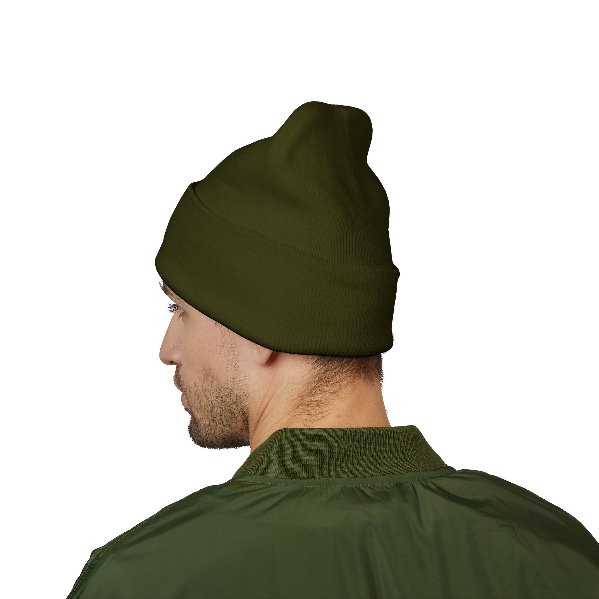 Mount Rainier National Park – Alpine Scene Round Patch Beanie