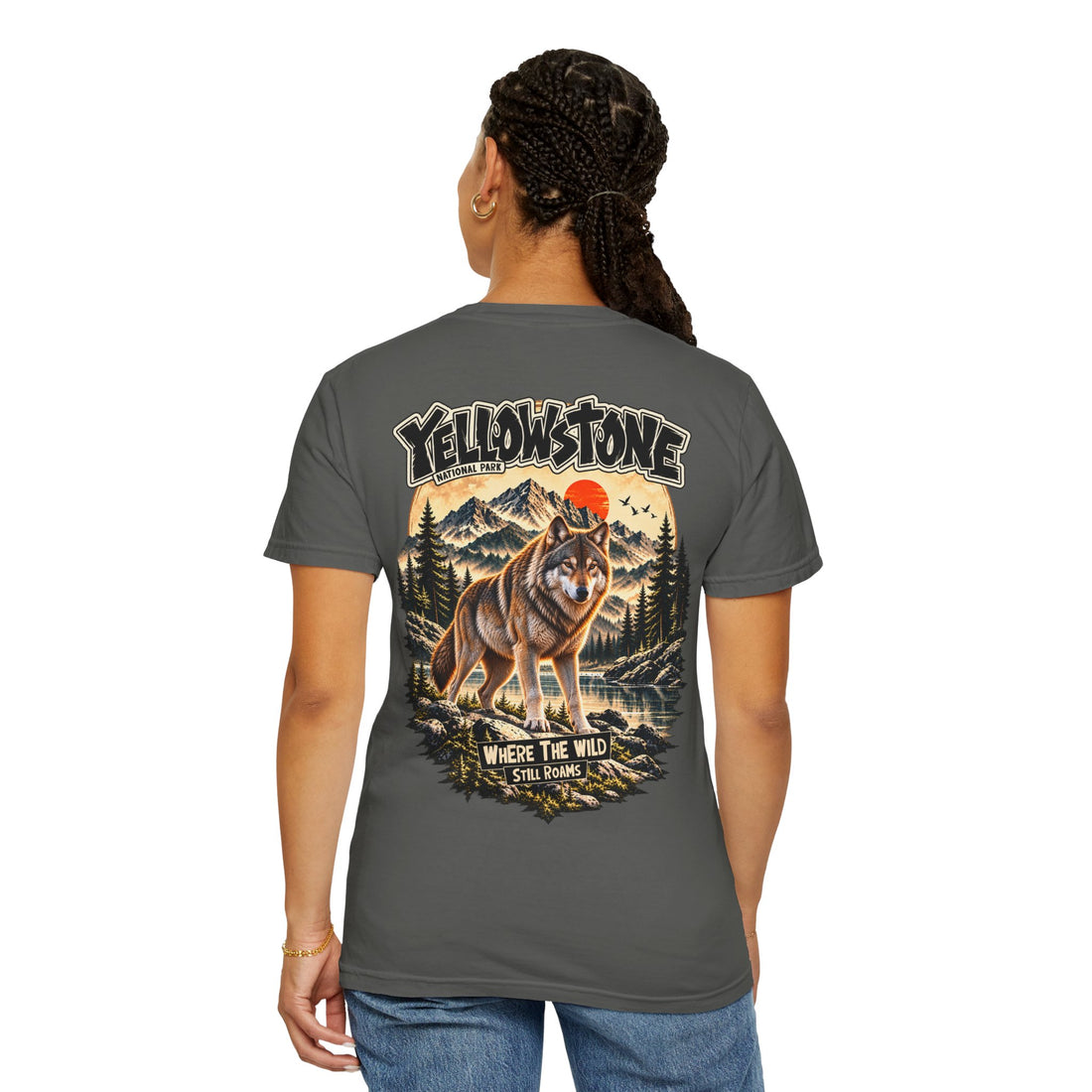 Yellowstone Wolf – Where the Wild Still Roams T-Shirt Model1