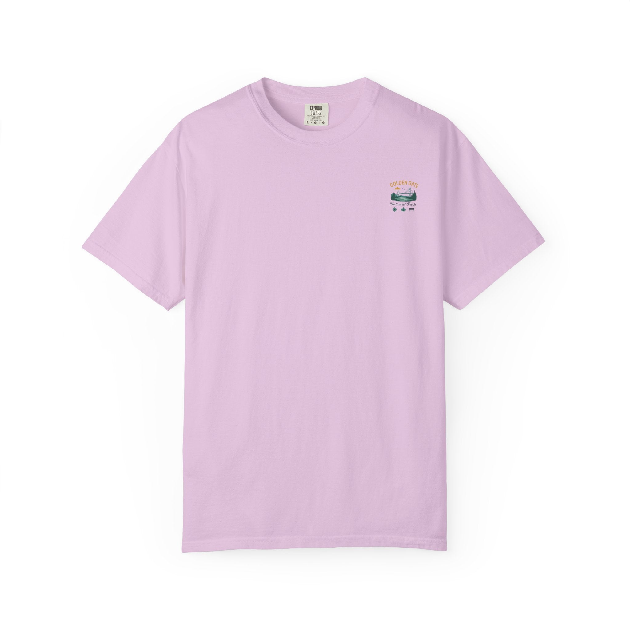 Golden Gate National Park Poster T-shirt | Vintage Sunset Bridge Design