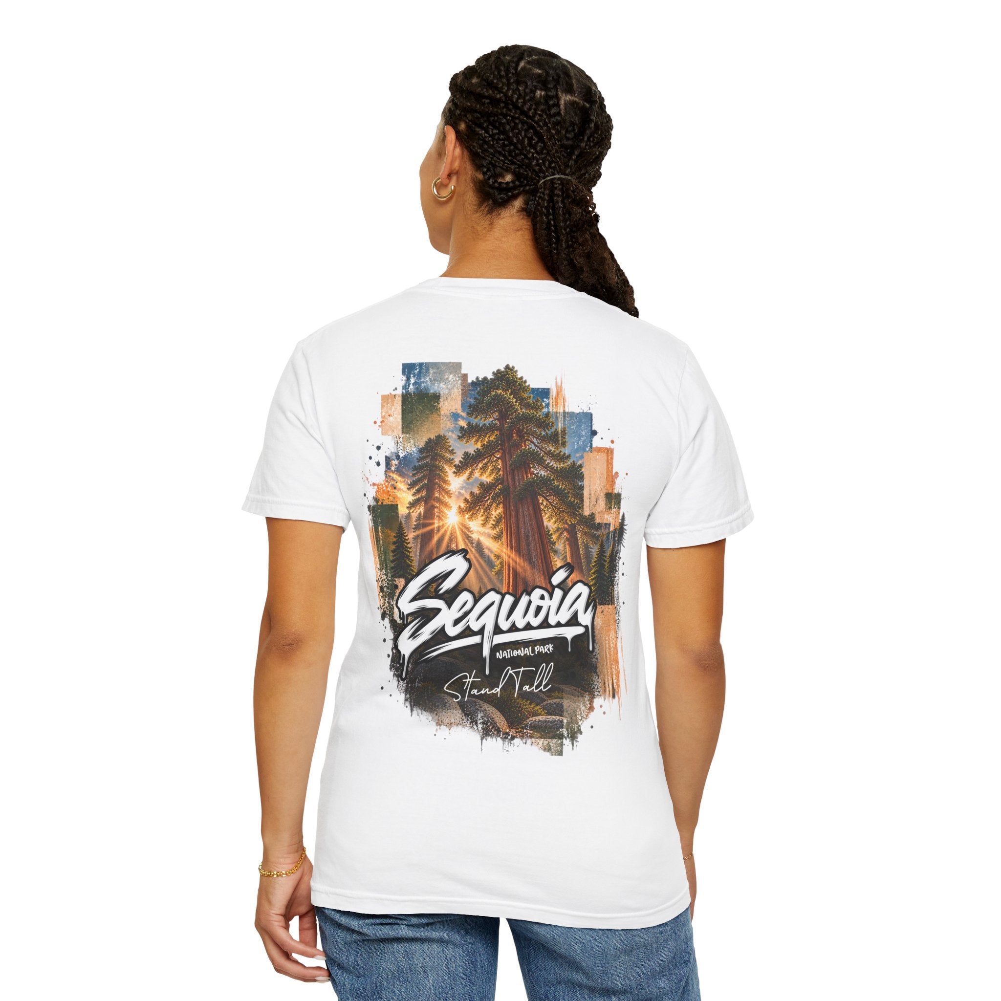 Sequoia National Park – Sun Beams Stand Tall Graphic T-Shirt