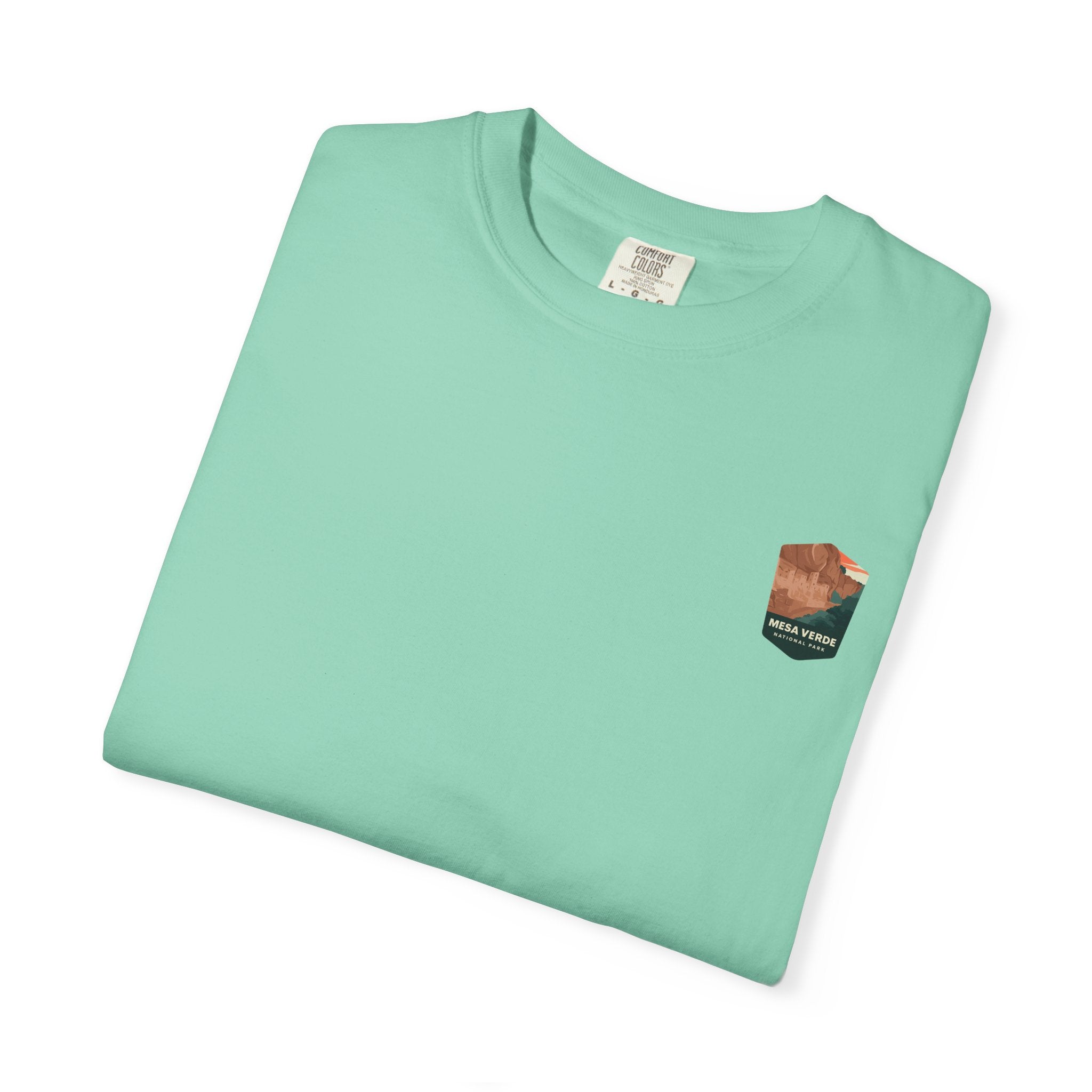 Mesa Verde National Park T-Shirt | Cliff Dwelling Vintage Poster Design