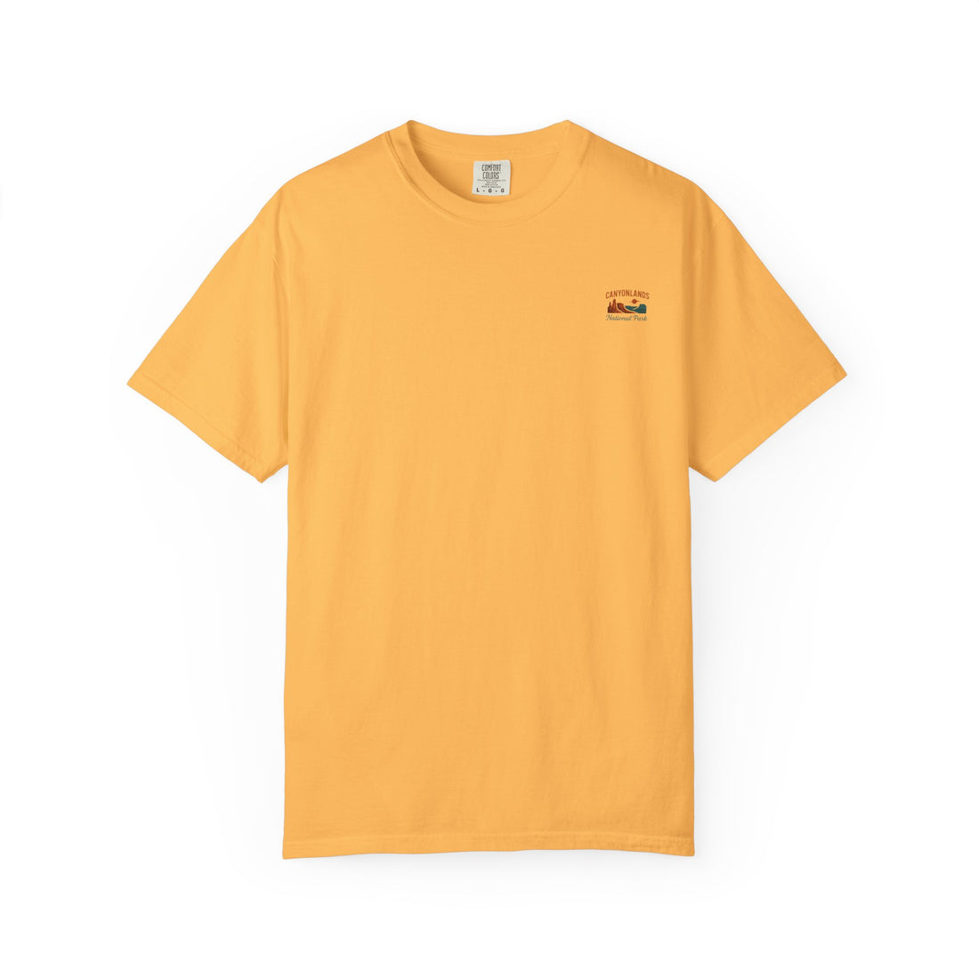 Canyonlands National Park landscape T-Shirt | desert canyon sunset