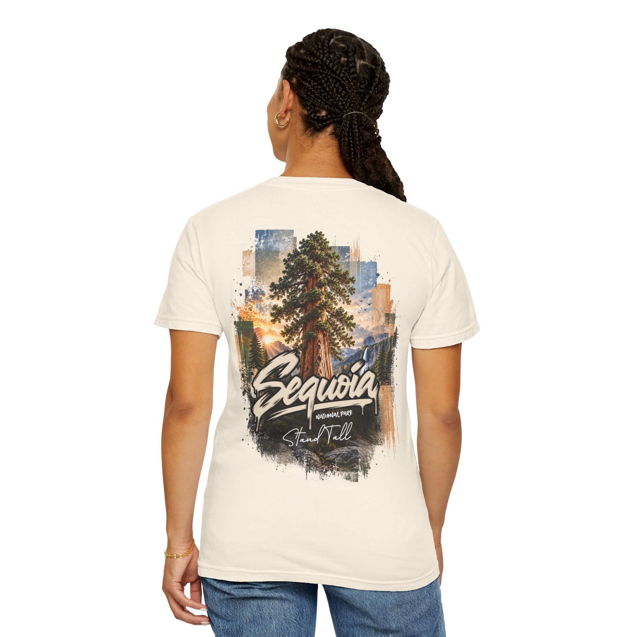 Sequoia National Park – Giant Sequoia Stand Tall Graphic T-Shirt