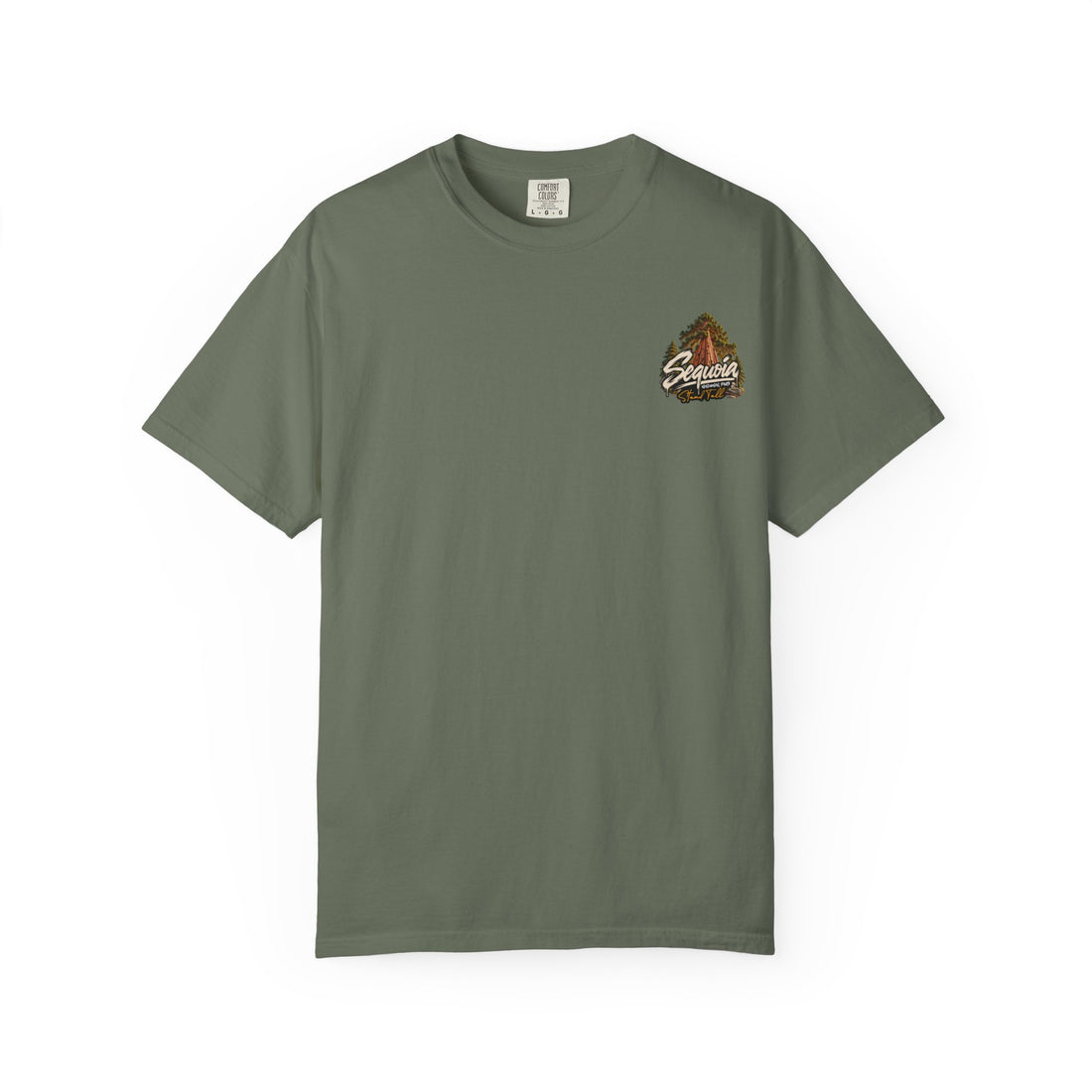 Sequoia National Park – Giant Sequoia Stand Tall Graphic T-Shirt